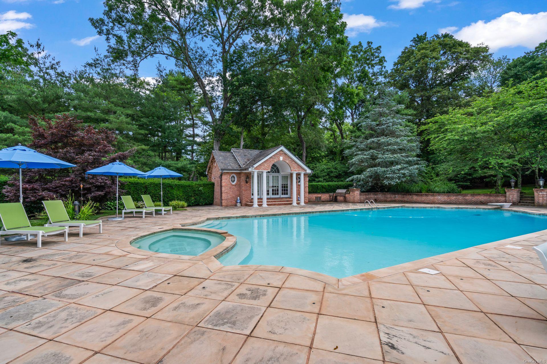 660 Chicken Valley Road Matinecock Matinecock, NY 11560