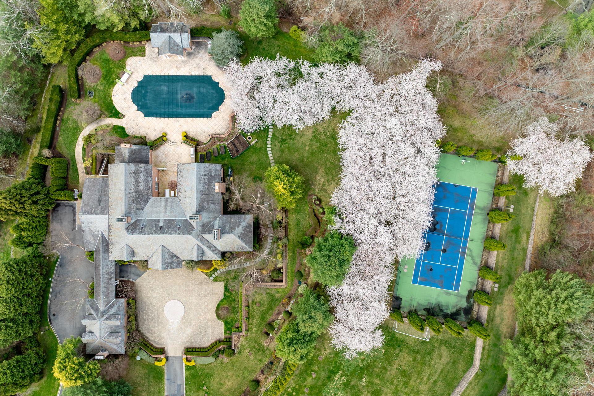 660 Chicken Valley Road Matinecock Matinecock, NY 11560