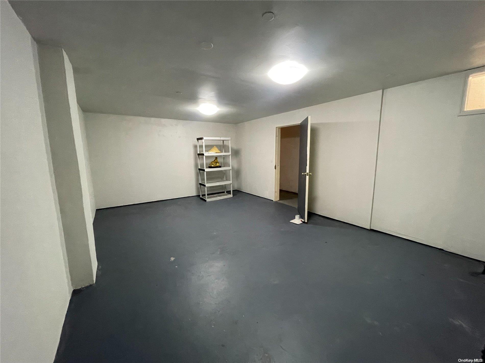 142-19 Cherry Avenue 102 Flushing Flushing, NY 11355