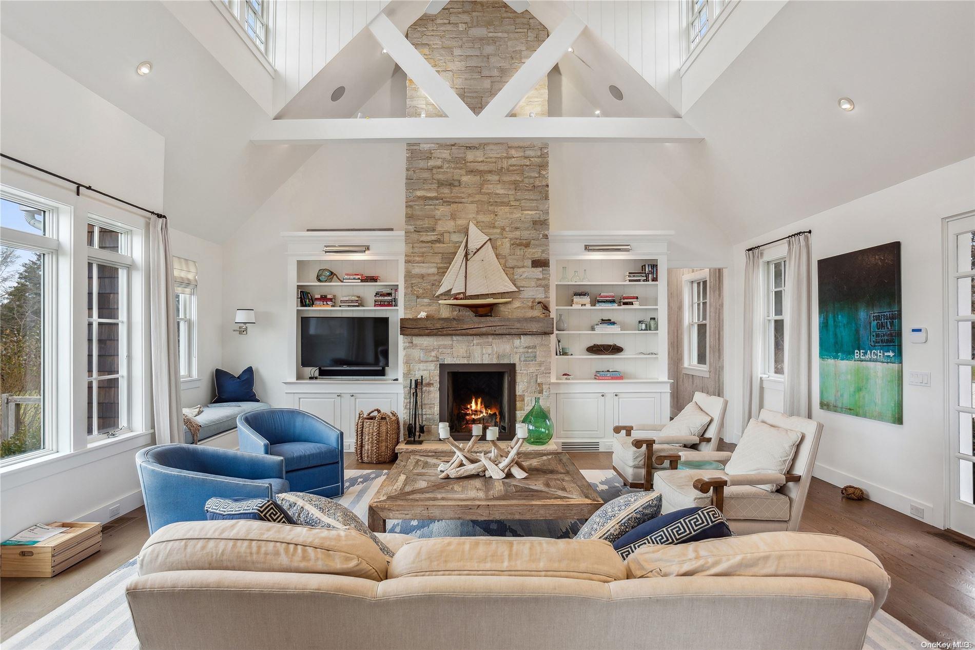 18 Pleasant Avenue Westhampton Westhampton, NY 11977