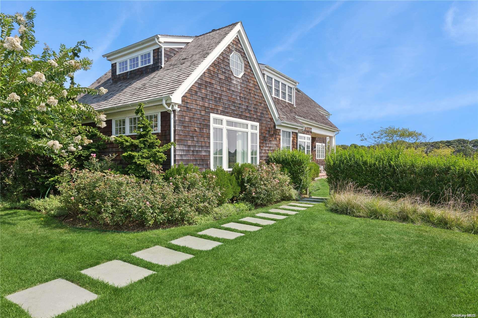 18 Pleasant Avenue Westhampton Westhampton, NY 11977