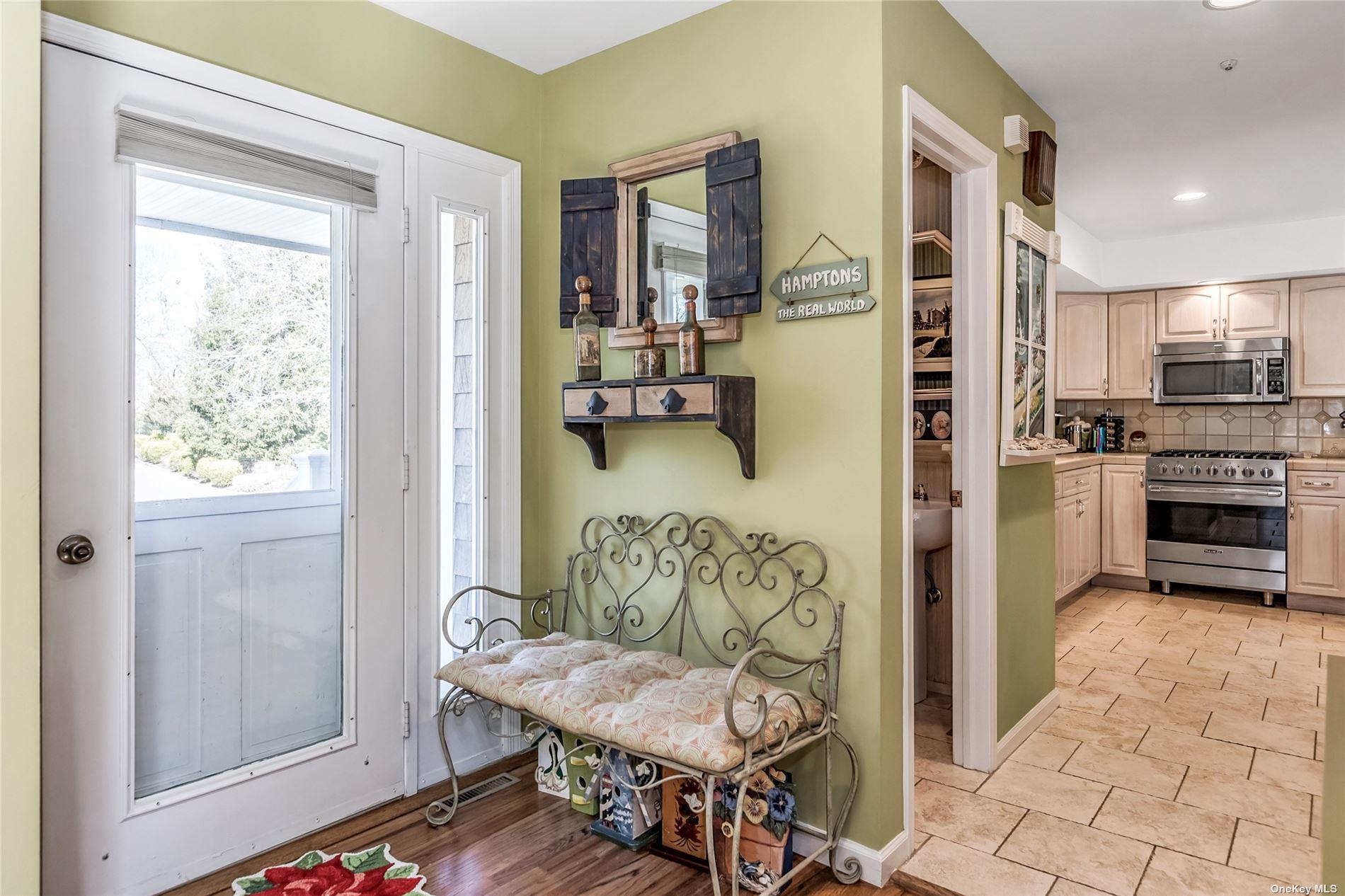 3 PINE GROVE Court Westhampton Westhampton, NY 11977