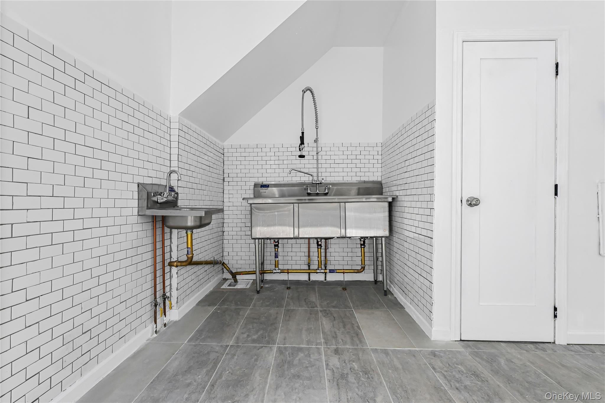 557 East 137th Street Bronx NY 10454