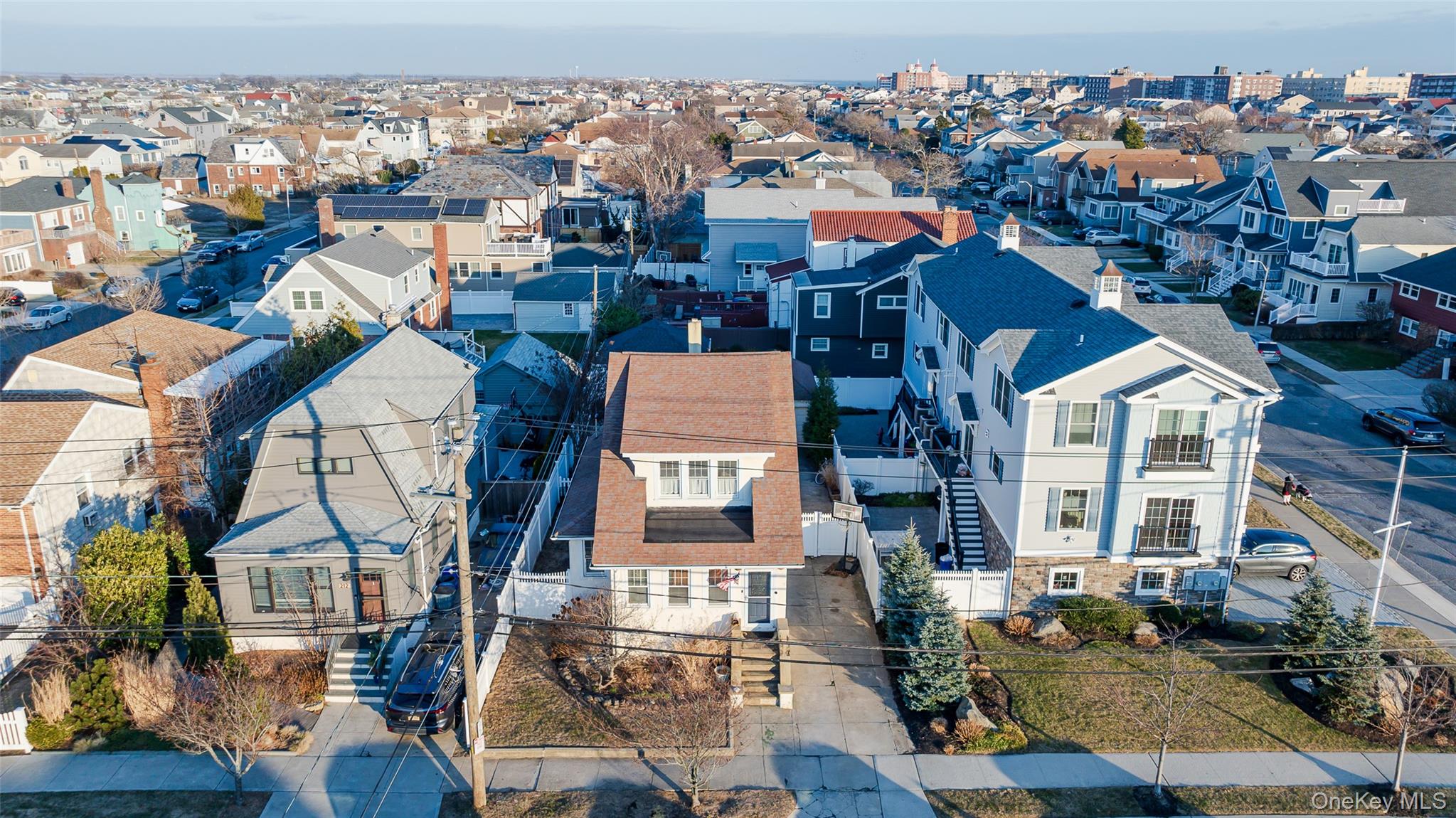 208 Franklin Boulevard Long Beach Long Beach, NY 11561