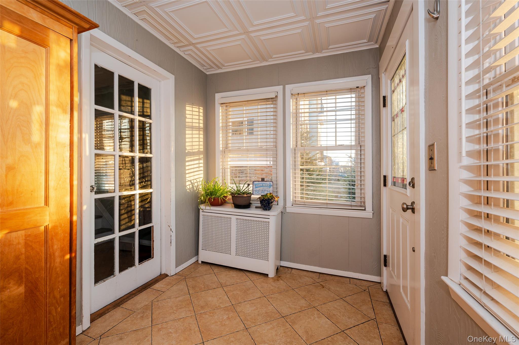 208 Franklin Boulevard Long Beach Long Beach, NY 11561