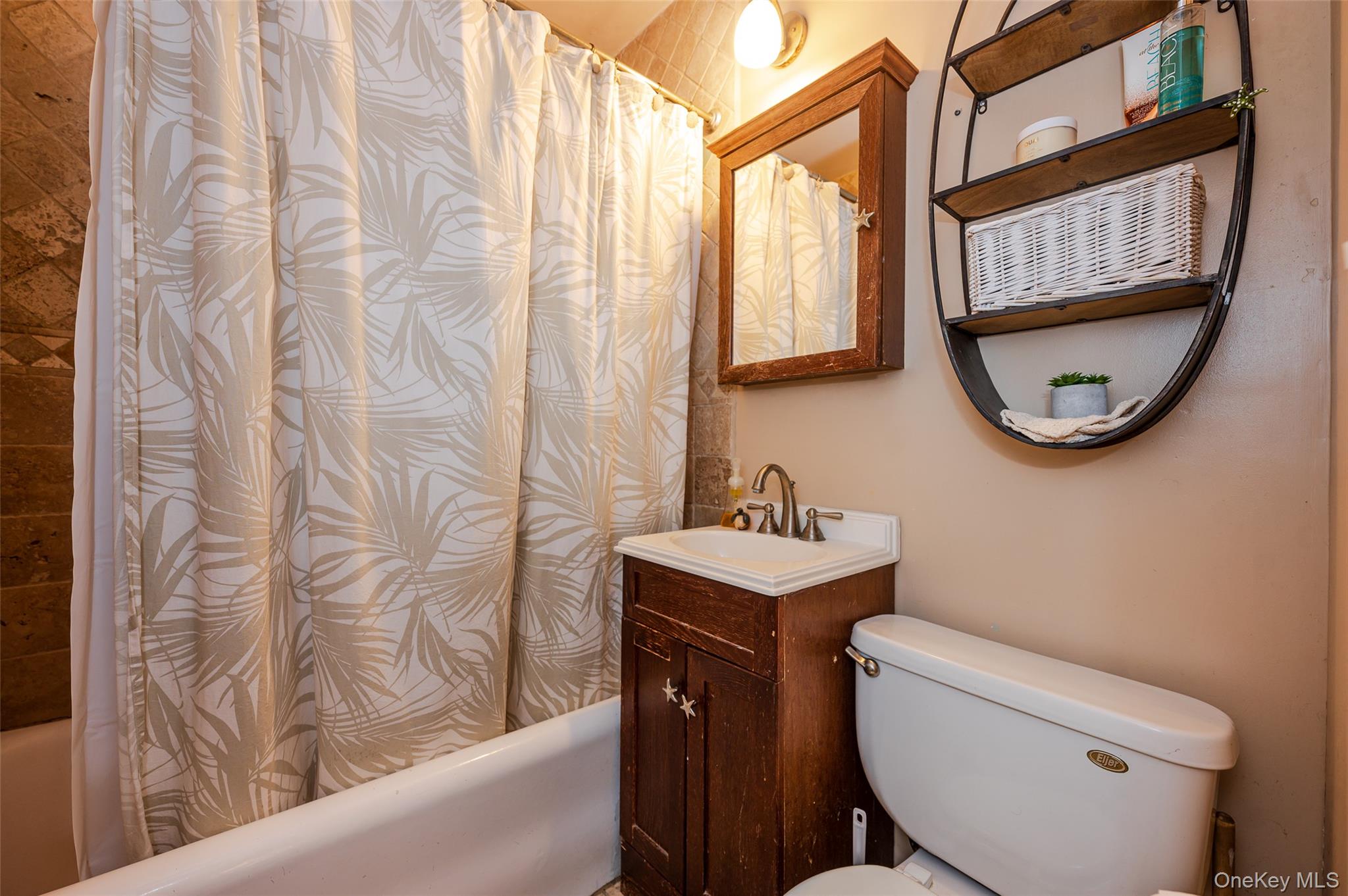 208 Franklin Boulevard Long Beach Long Beach, NY 11561