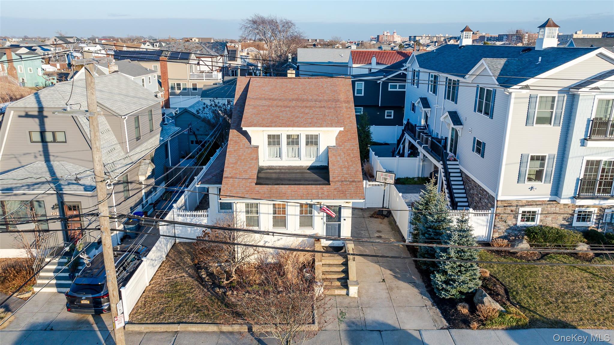 208 Franklin Boulevard Long Beach Long Beach, NY 11561