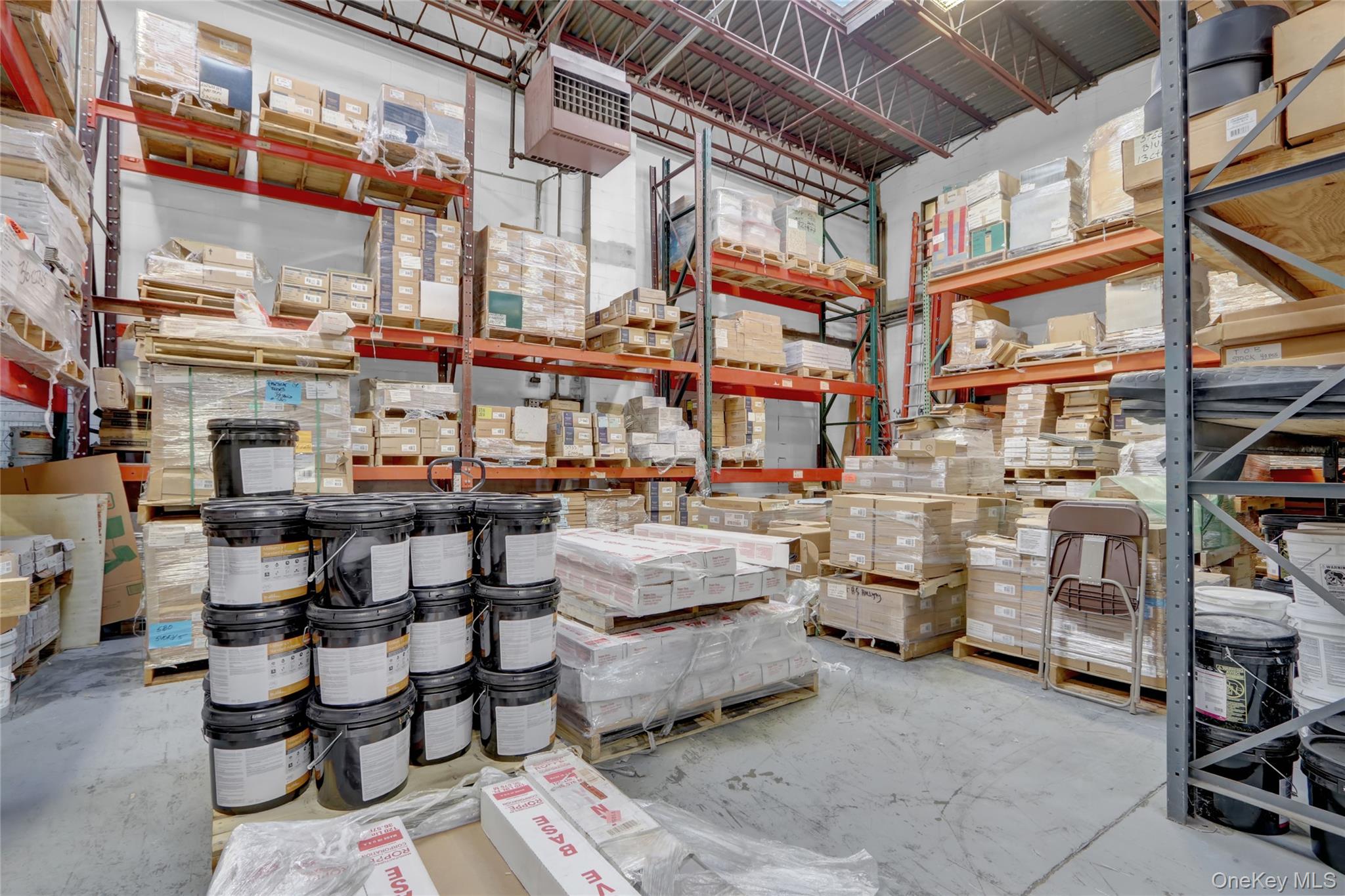 665 Commercial Avenue Garden City Garden City NY 11530