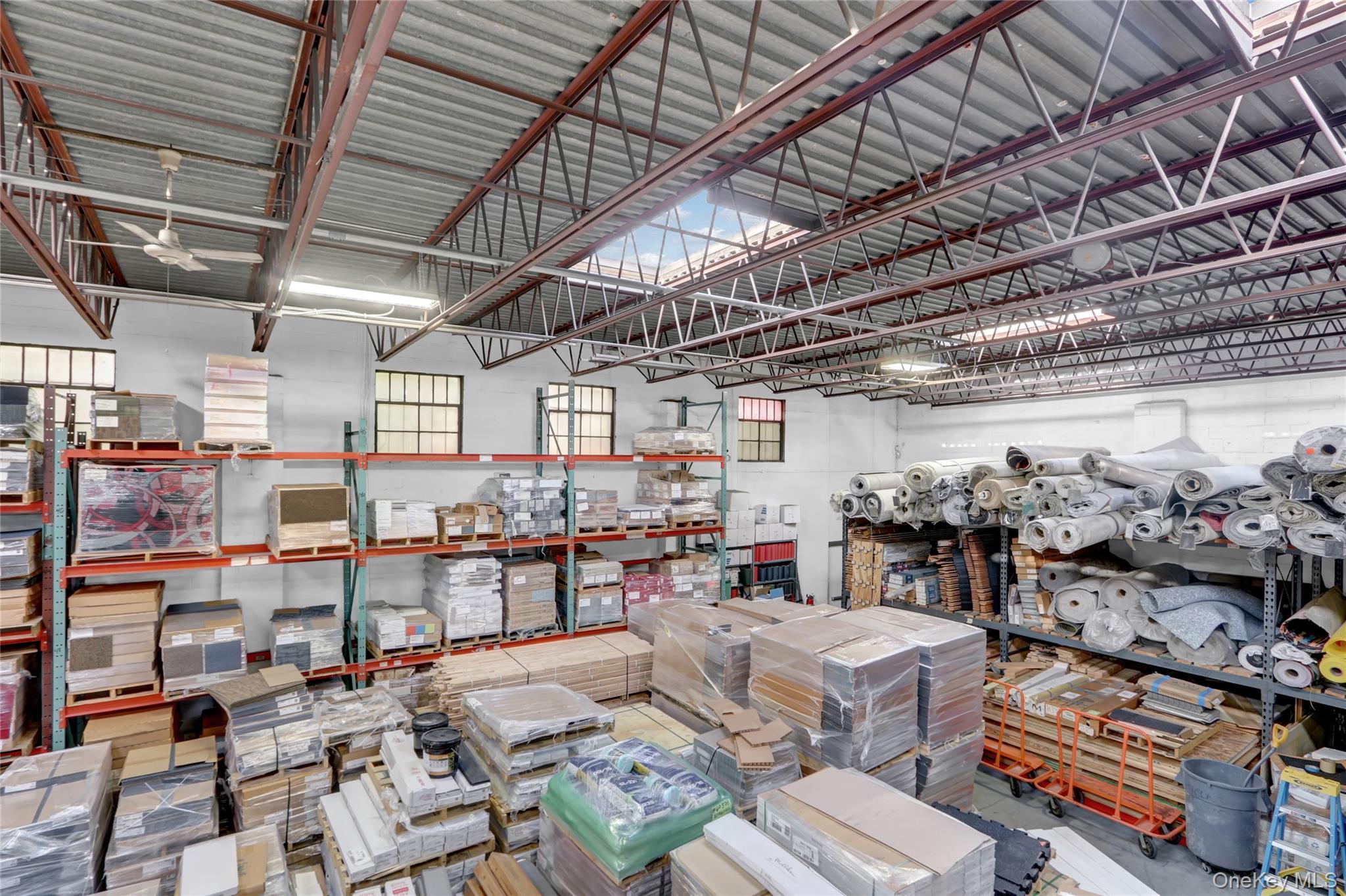 665 Commercial Avenue Garden City Garden City NY 11530