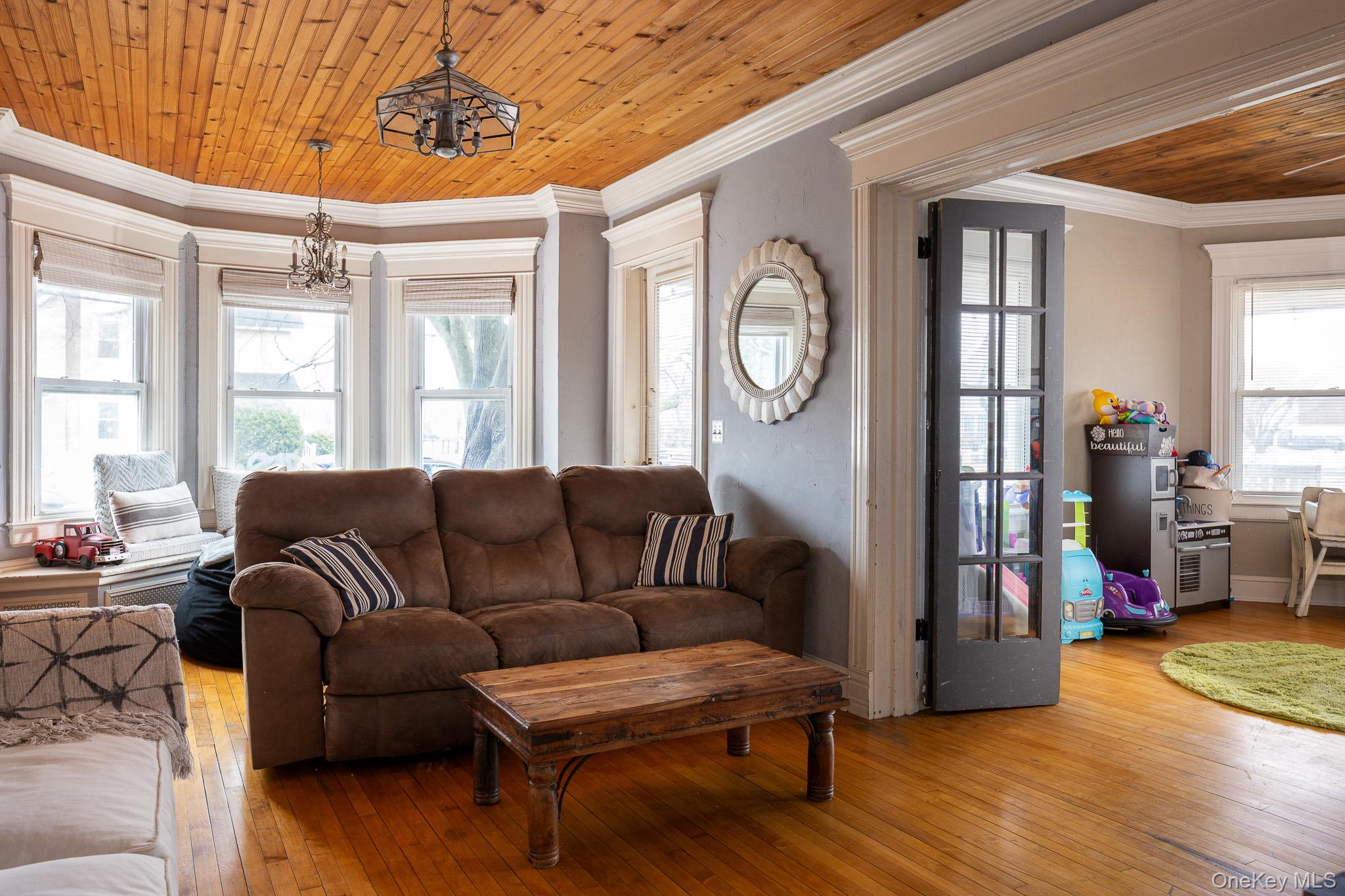 89 Cedar Avenue Patchogue Patchogue NY 11772