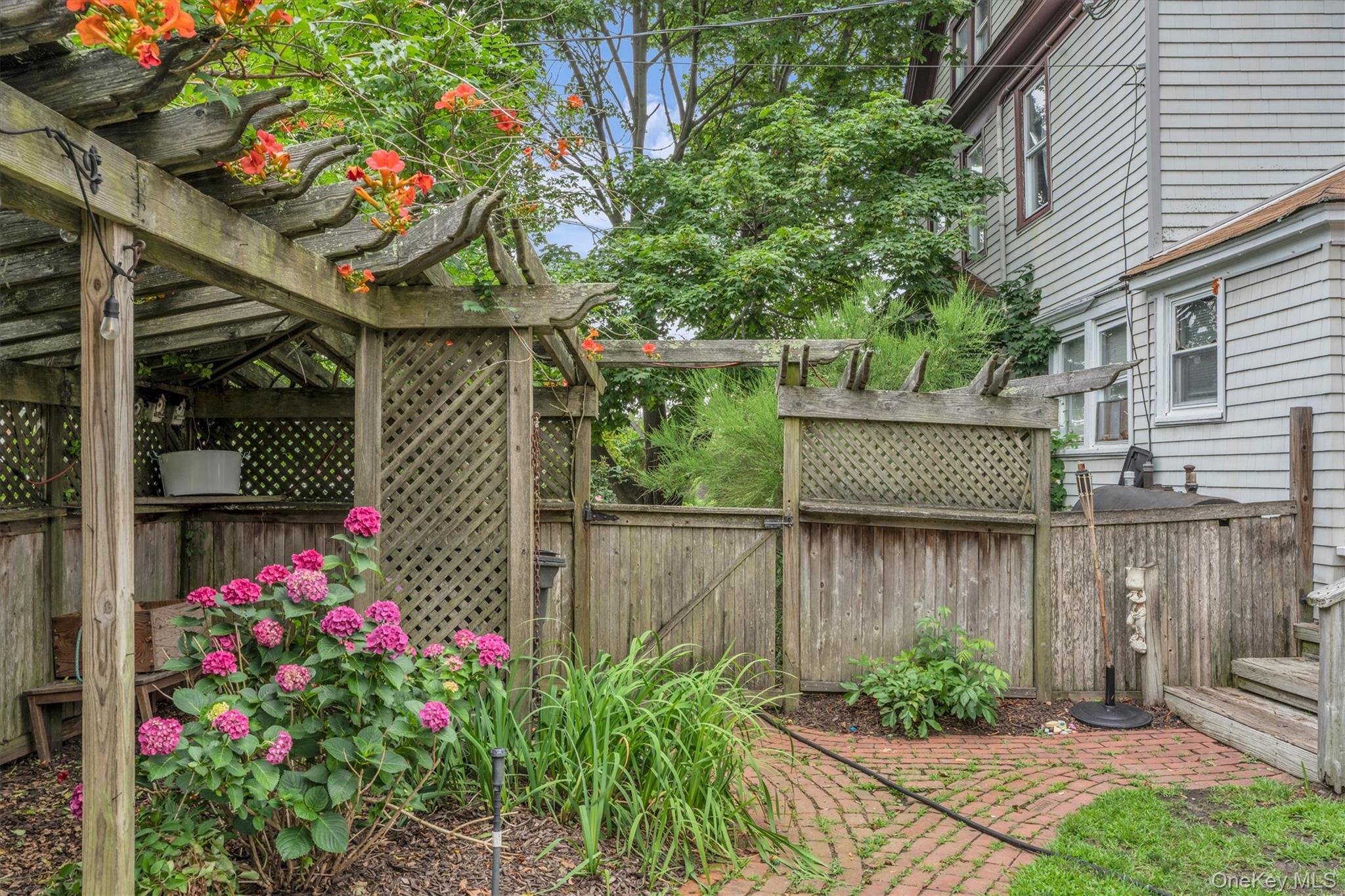 89 Cedar Avenue Patchogue Patchogue NY 11772