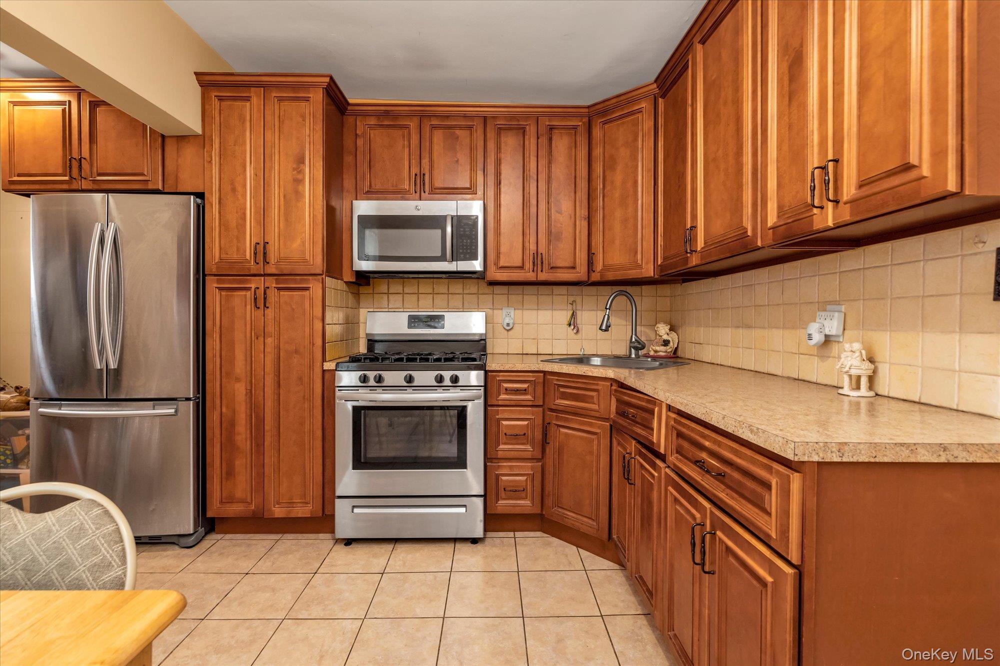 84-11 Sutter Avenue Ozone Park Ozone Park NY 11747