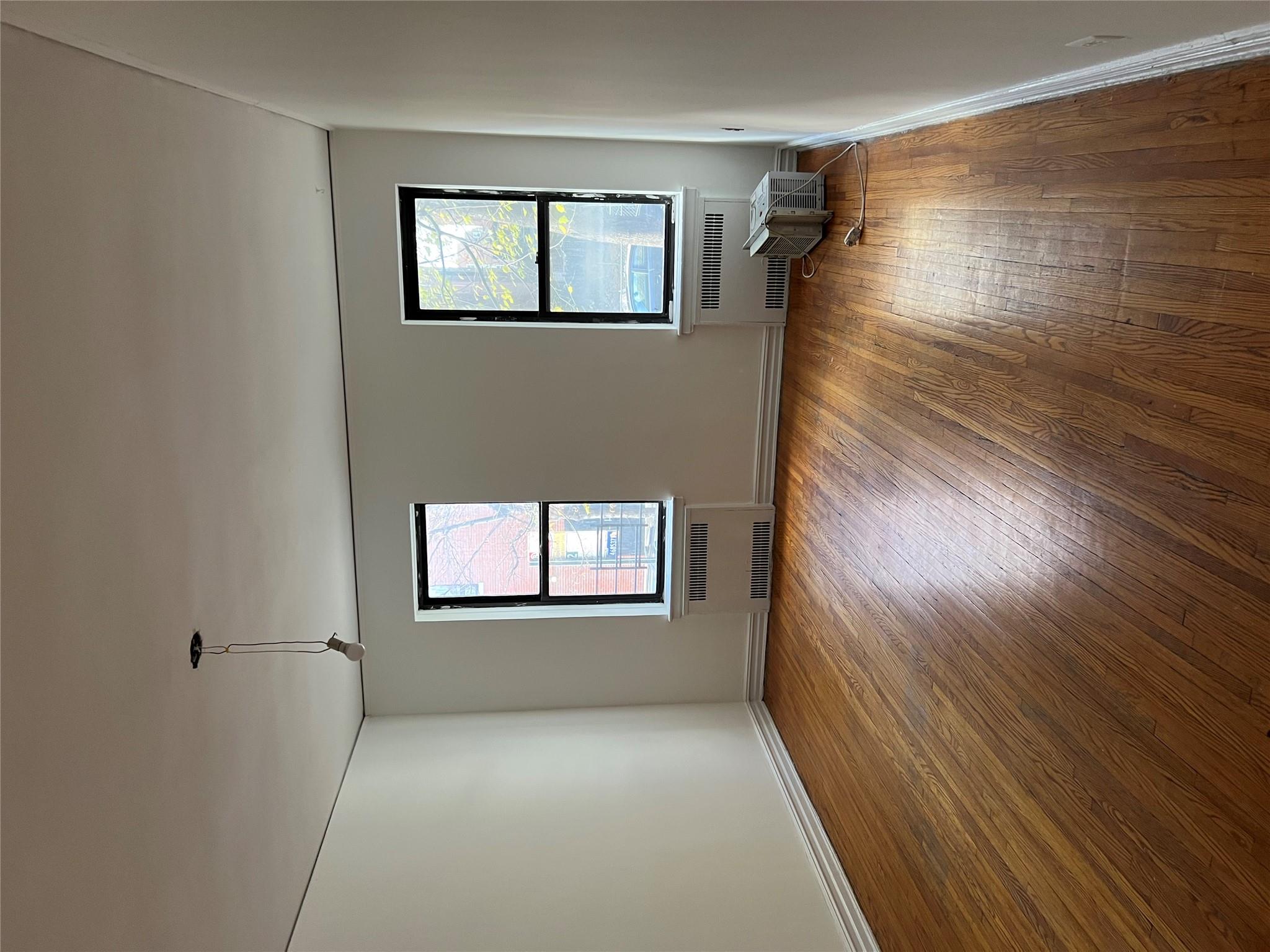 35-35 75th Street Apartment 127 Street 127 Jackson Heights Jackson Heights, NY 11372