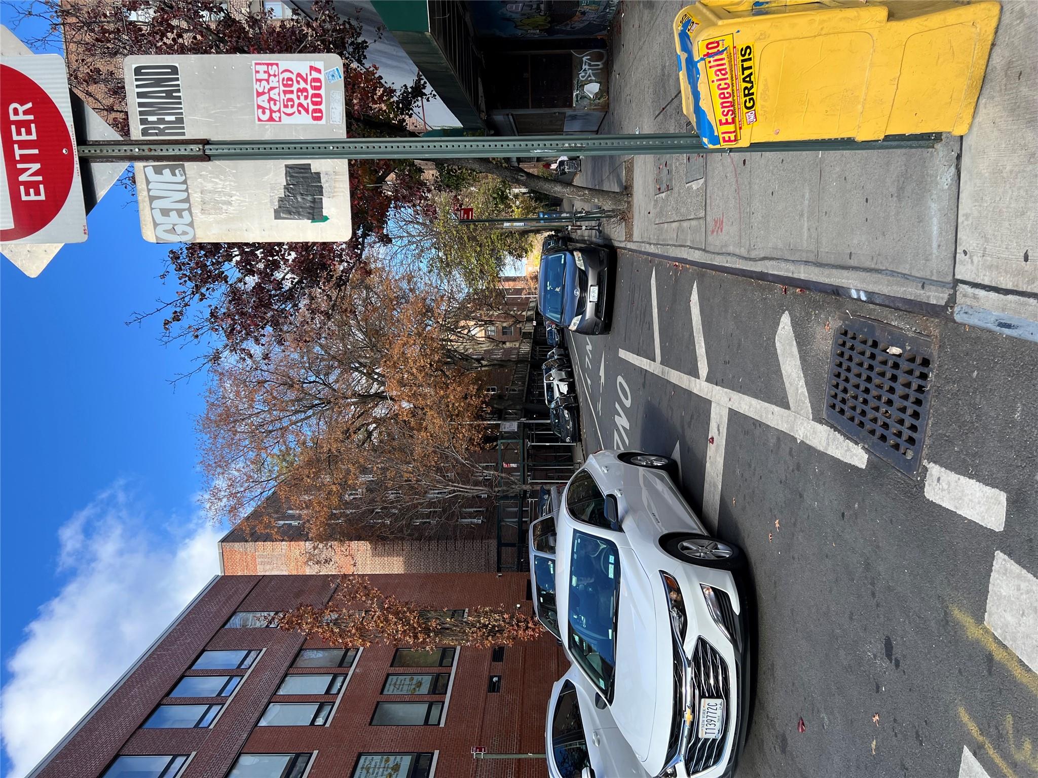 35-35 75th Street Apartment 127 Street 127 Jackson Heights Jackson Heights, NY 11372