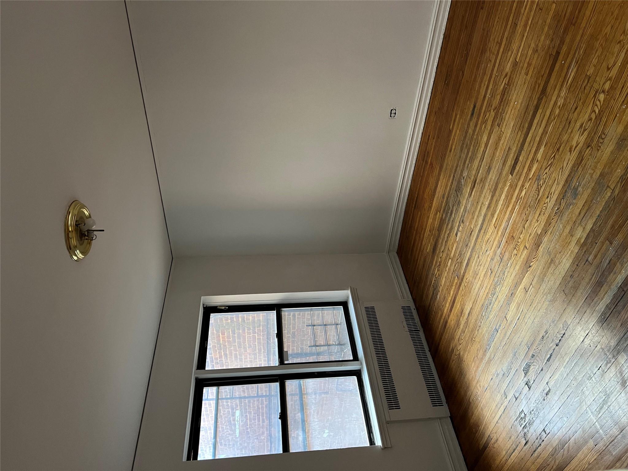 35-35 75th Street Apartment 127 Street 127 Jackson Heights Jackson Heights, NY 11372