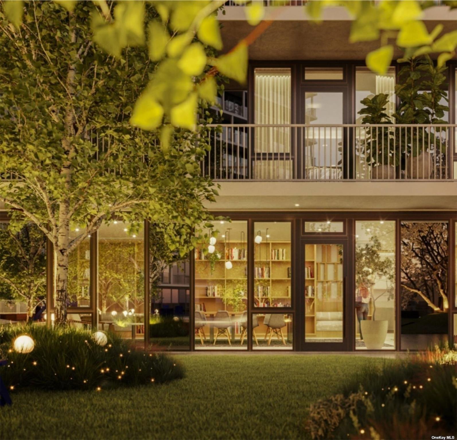 131-02A 40th Road 17-C Flushing Flushing NY 11354