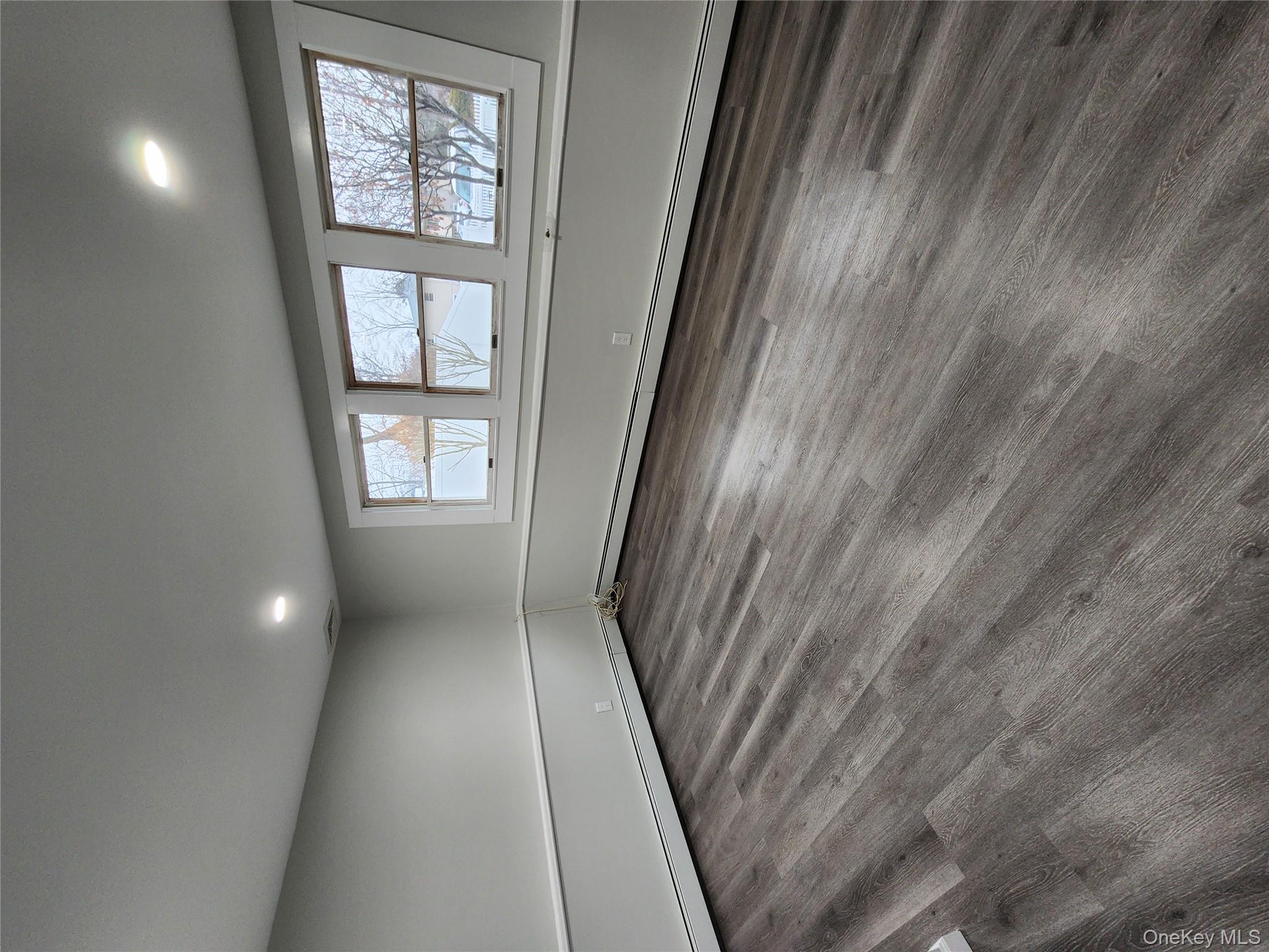 27 Estates Lane Shoreham Shoreham, NY 11786