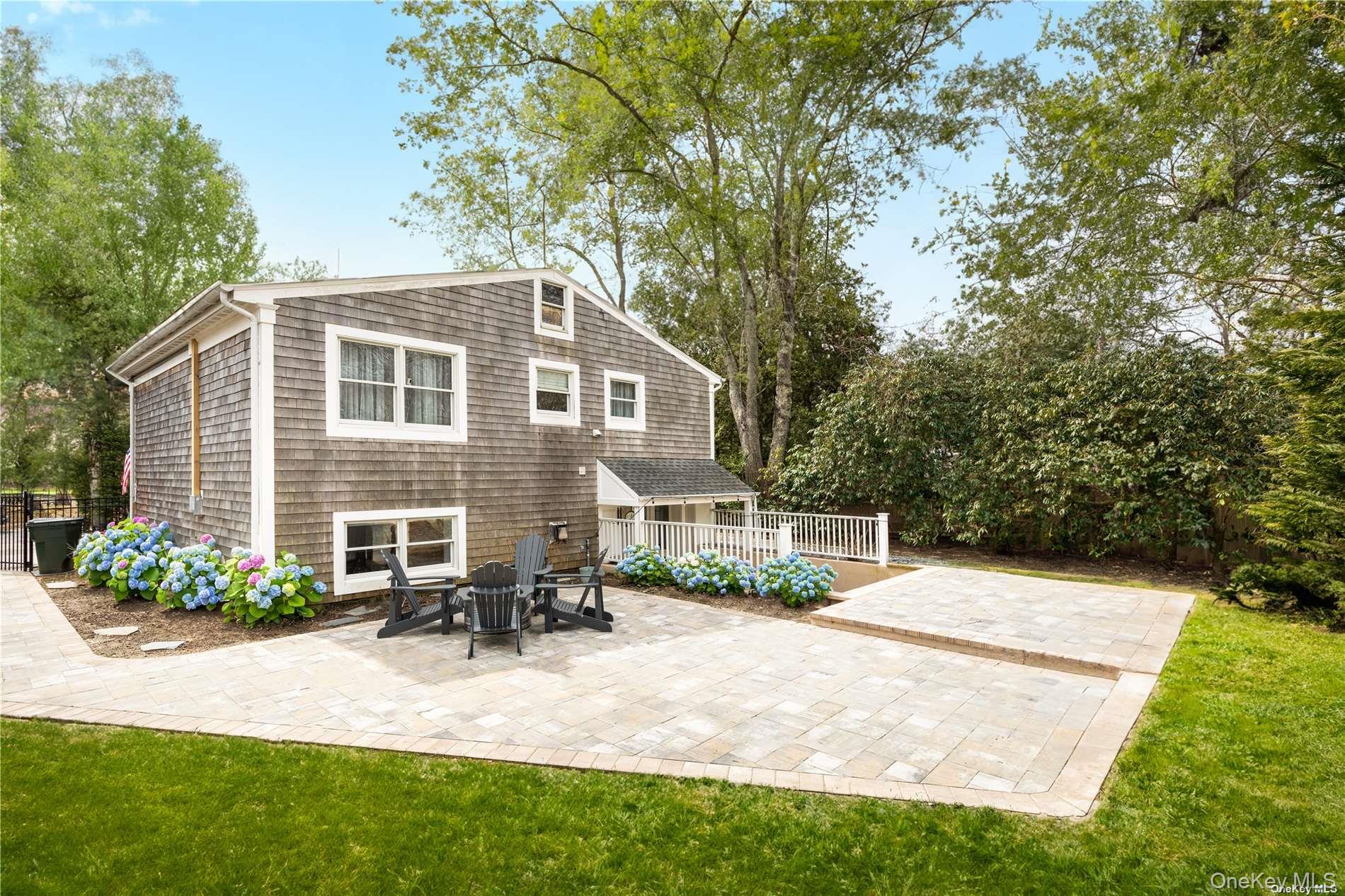 29 Missapoque Avenue Southampton Southampton, NY 11968