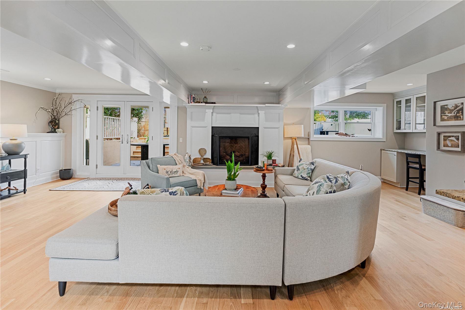 29 Missapoque Avenue Southampton Southampton, NY 11968