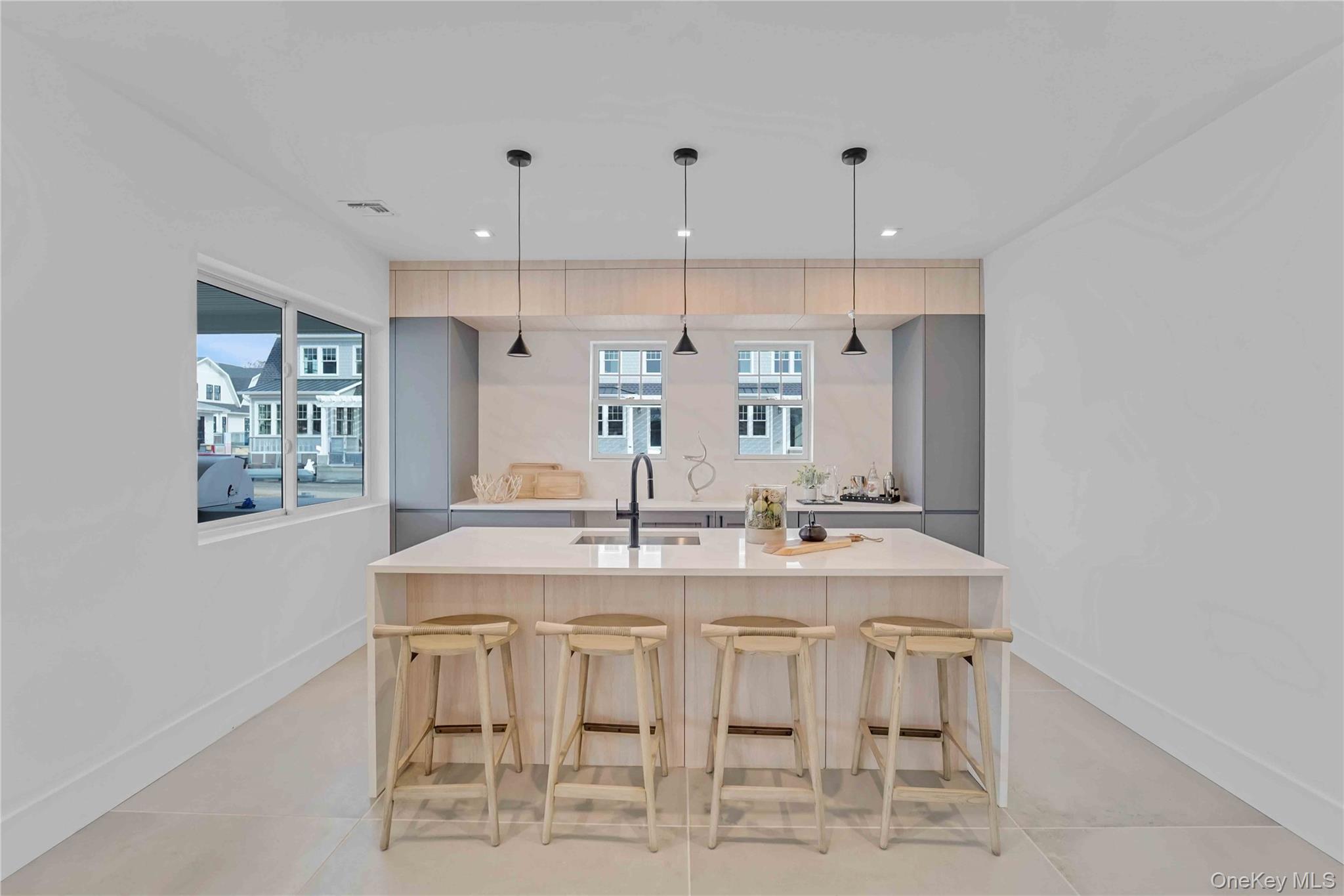 12 Depot 103 (Pearl Way) Westhampton Beach Westhampton Beach, NY 11978