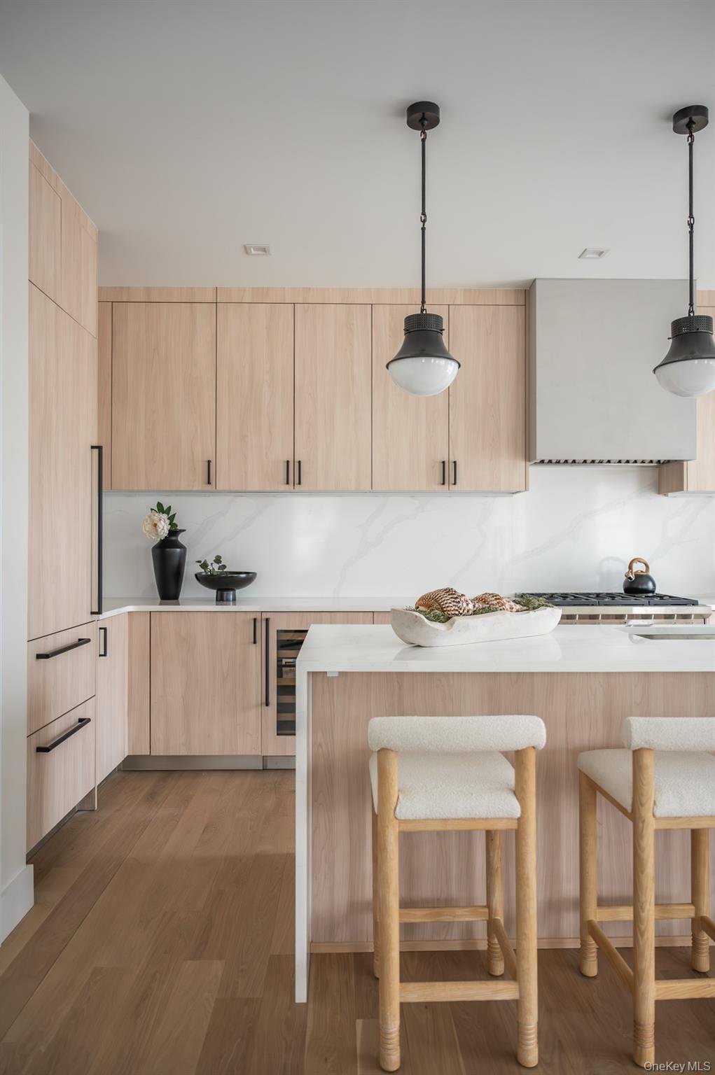 12 Depot 1301 (Pearl Way) Westhampton Beach Westhampton Beach NY 11978