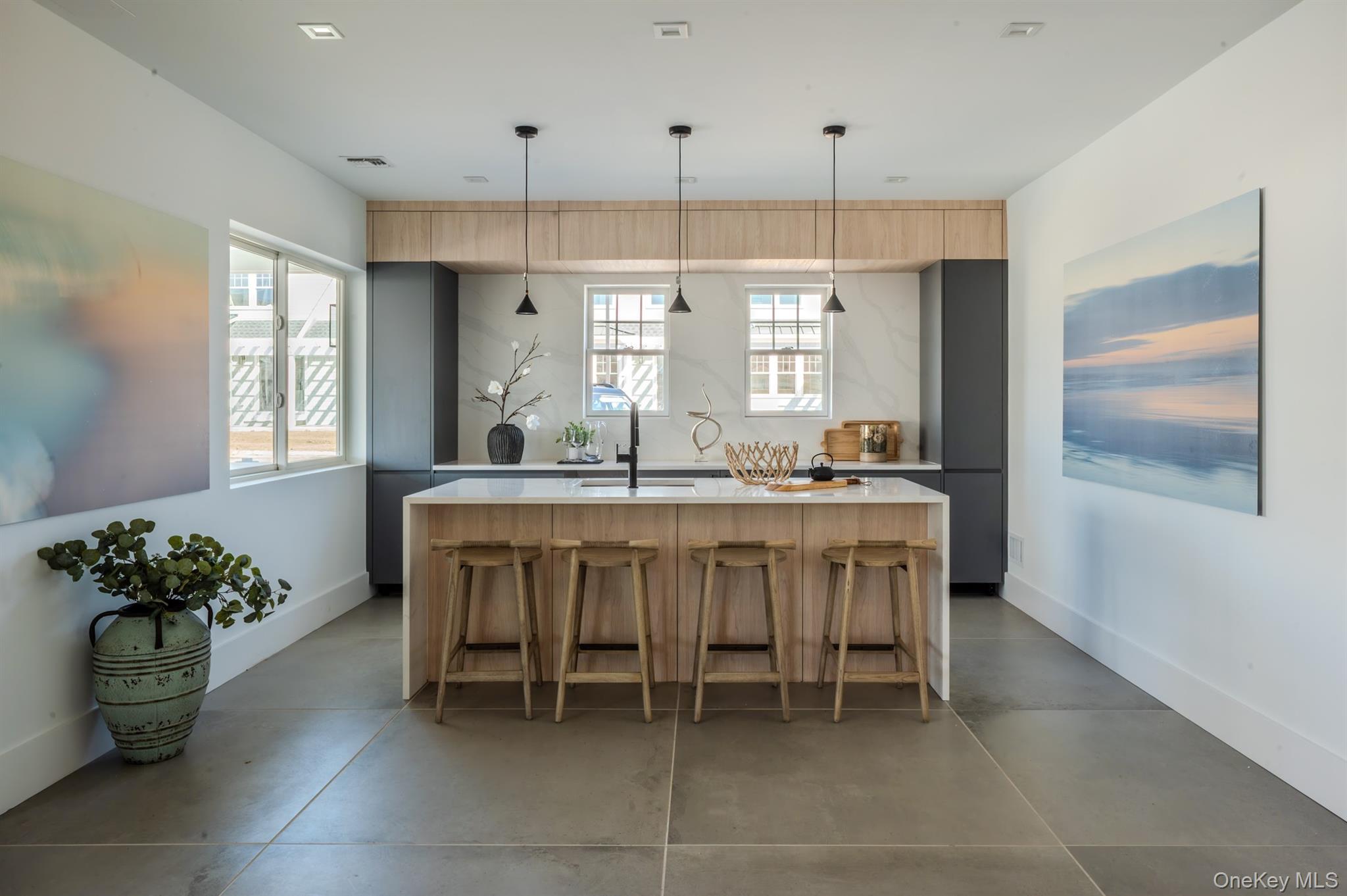 12 Depot 1301 (Pearl Way) Westhampton Beach Westhampton Beach NY 11978