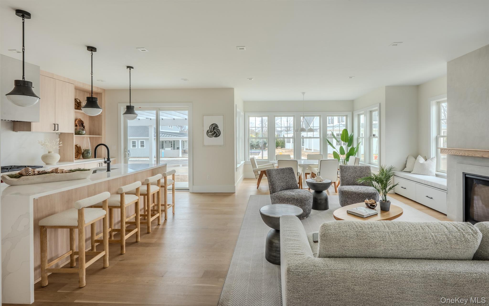 12 Depot 101 (Pearl Way) Westhampton Beach Westhampton Beach NY 11978