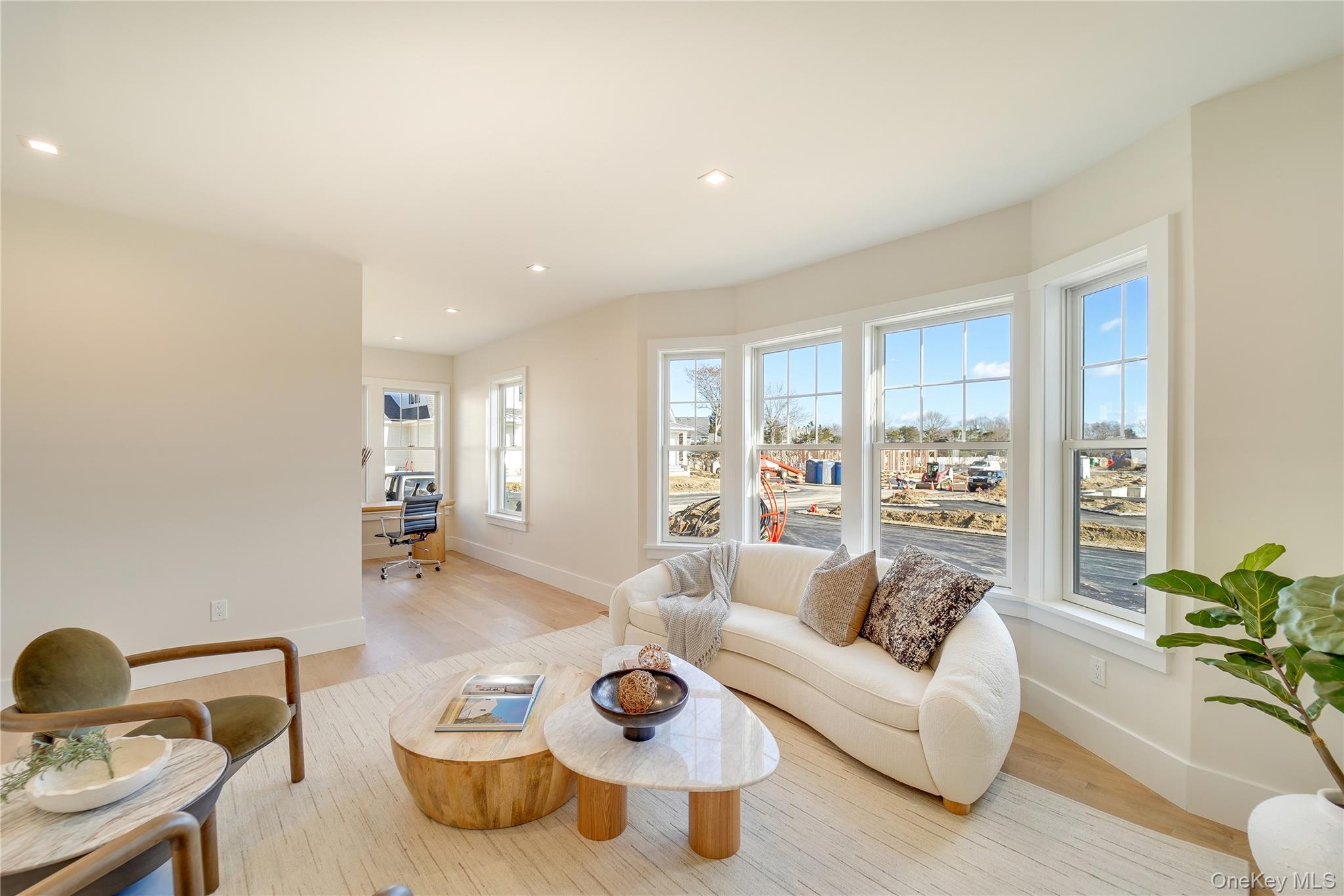 12 Depot 101 (Pearl Way) Westhampton Beach Westhampton Beach NY 11978