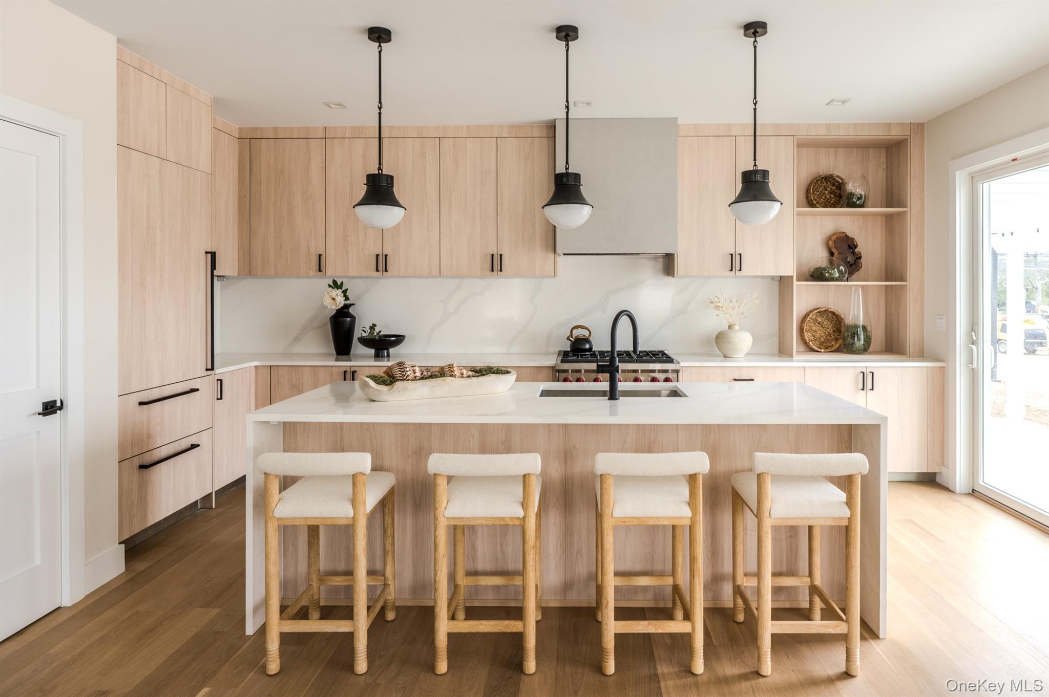 12 Depot 101 (Pearl Way) Westhampton Beach Westhampton Beach NY 11978