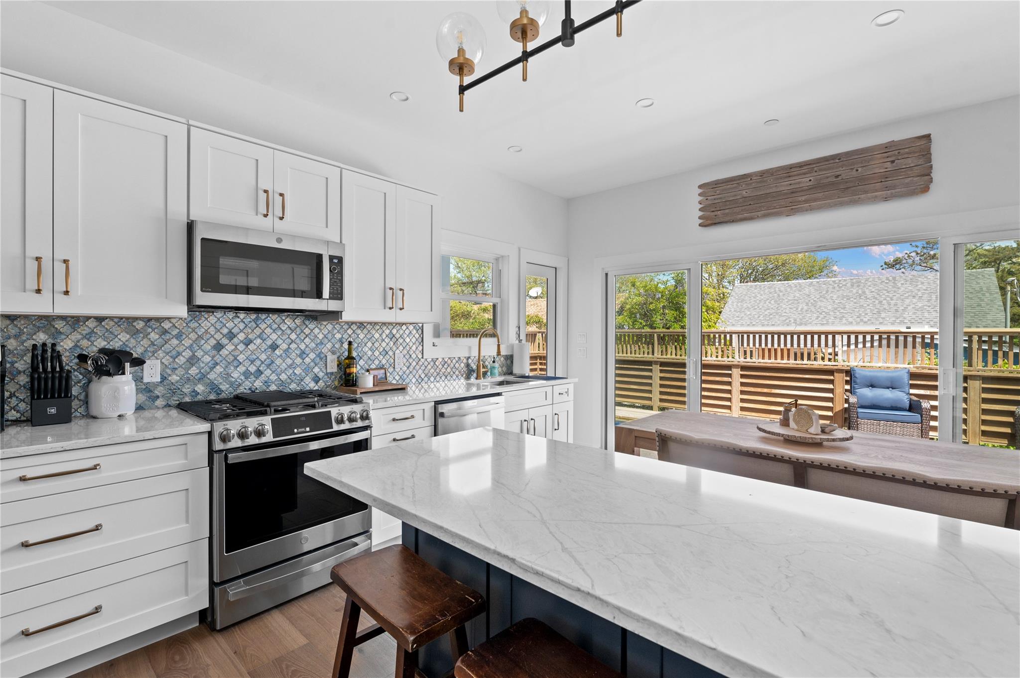 274 Cottage Walk Ocean Beach Ocean Beach NY 11770