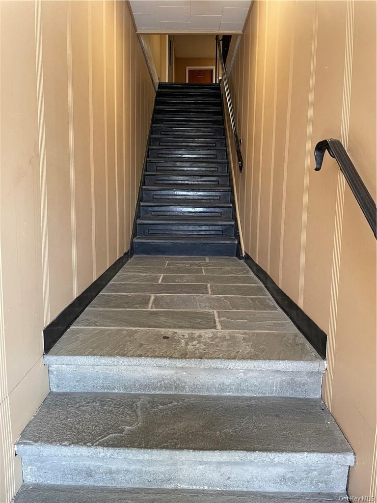 64 Gleneida Avenue 2nd Floor OFFICE SUIT Out of NYC Carmel, NY 10512