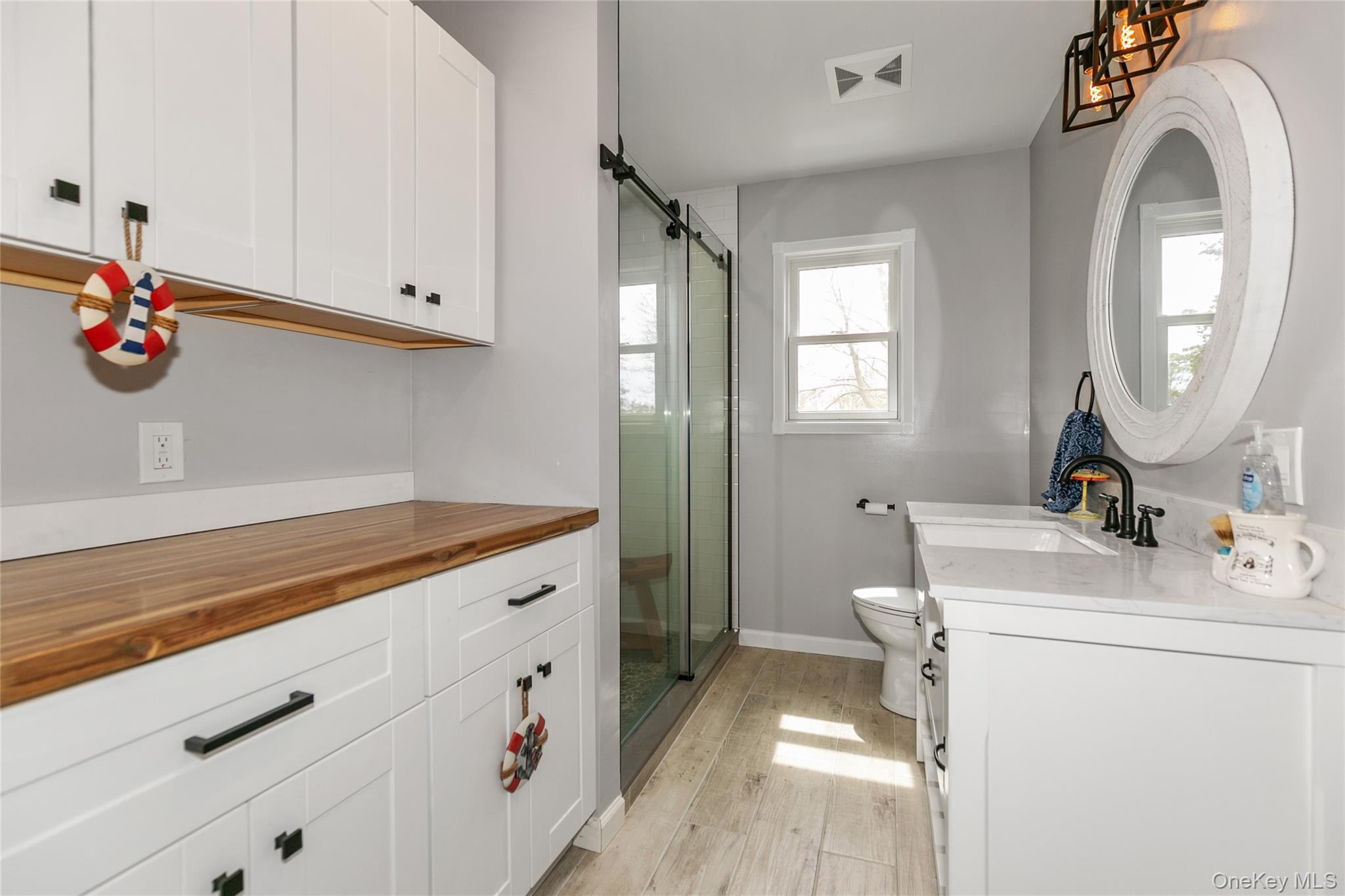 7 Suffolk Road Hampton Bays Hampton Bays NY 11946