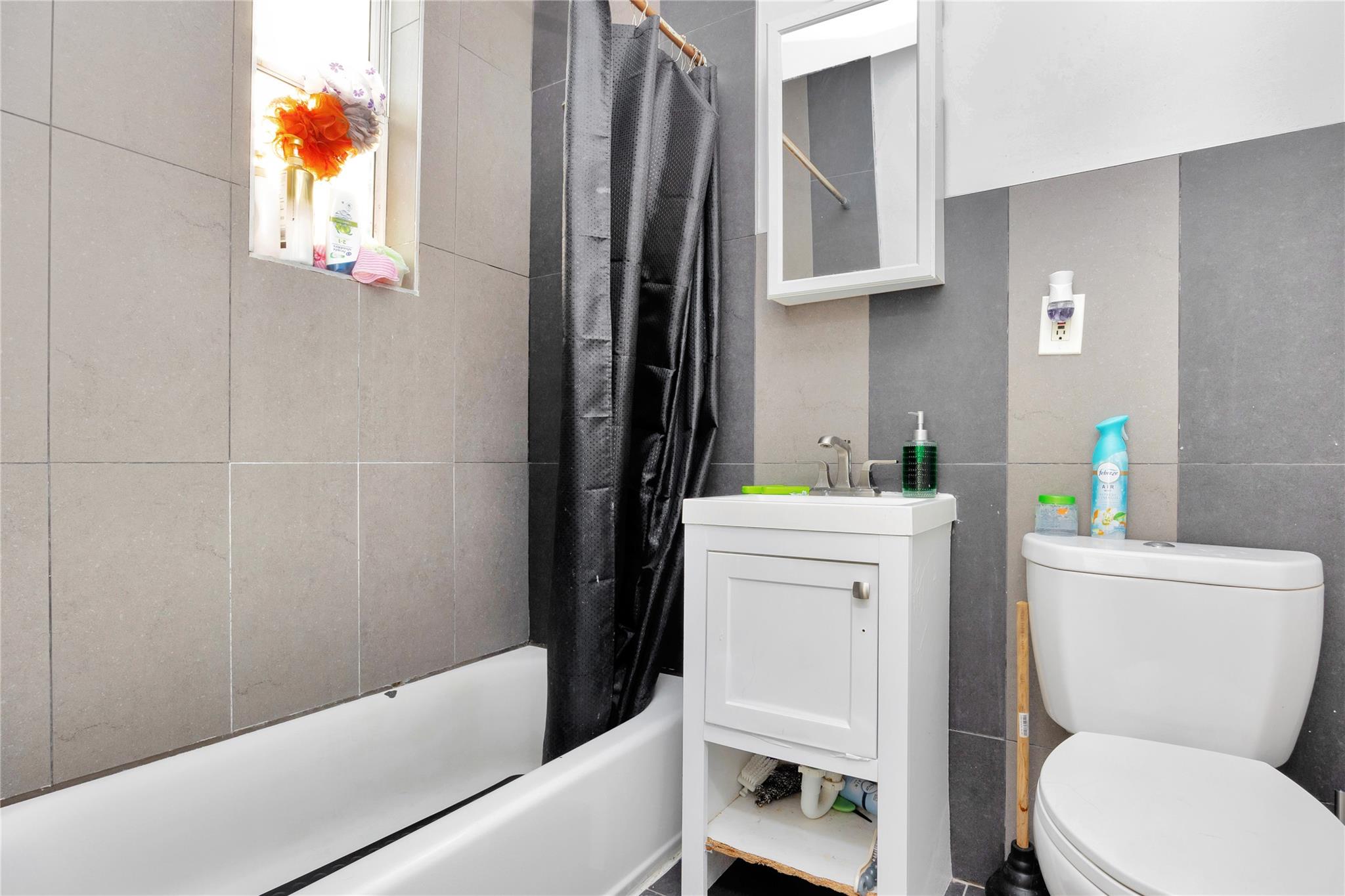 14-26 30th Drive Astoria Astoria NY 11102