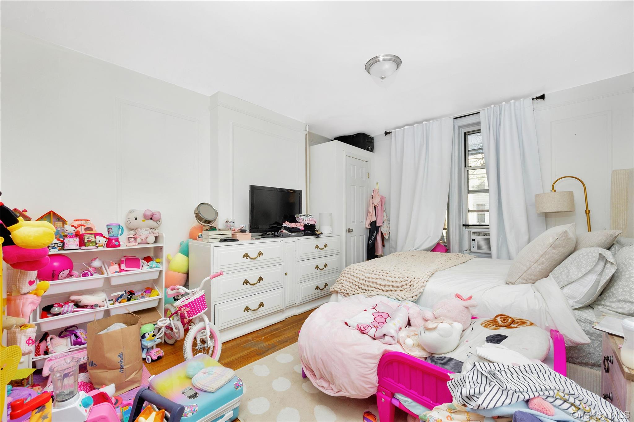 14-26 30th Drive Astoria Astoria, NY 11102