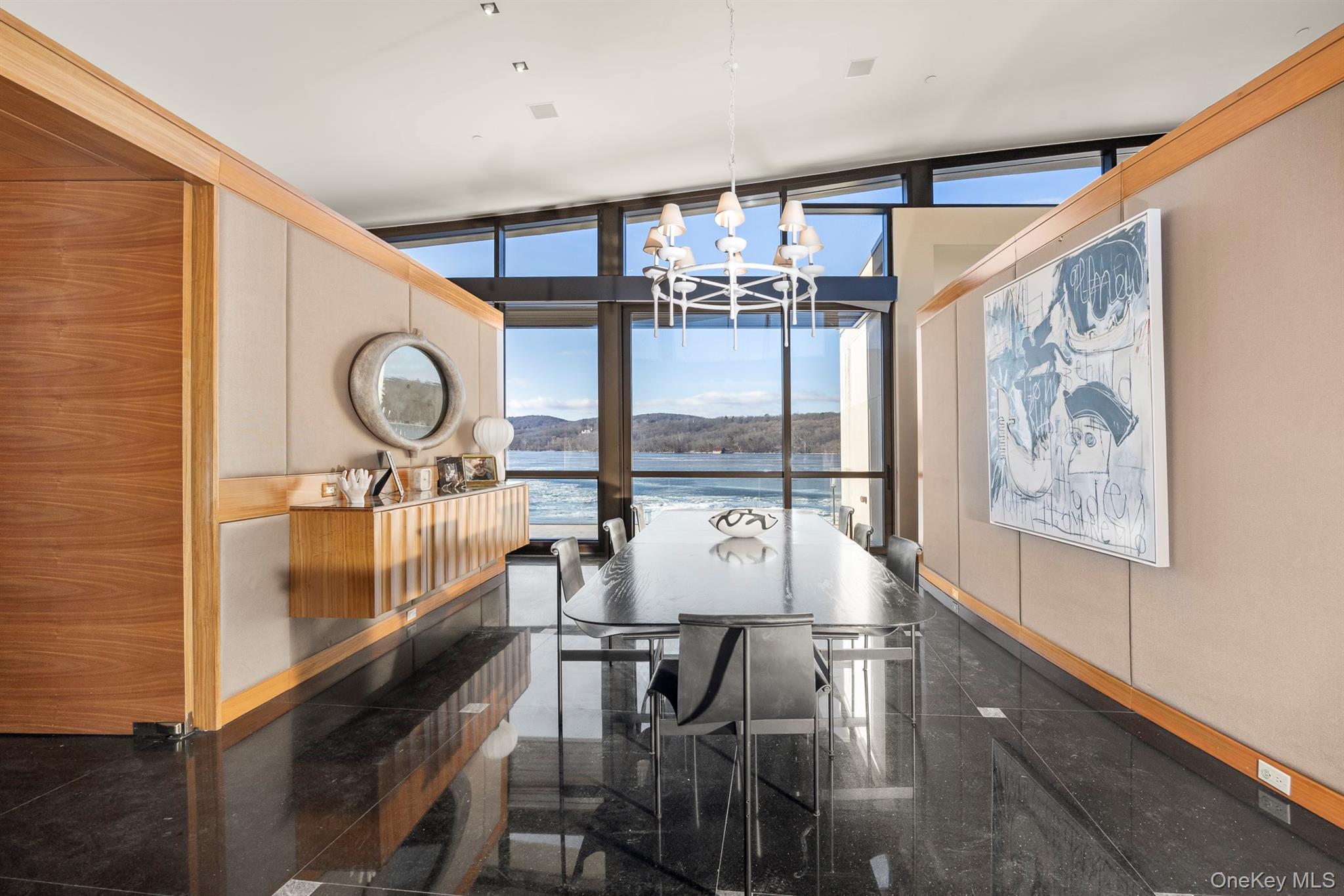 46 Ledgerock Lane Out of NYC Hyde Park, NY 12538