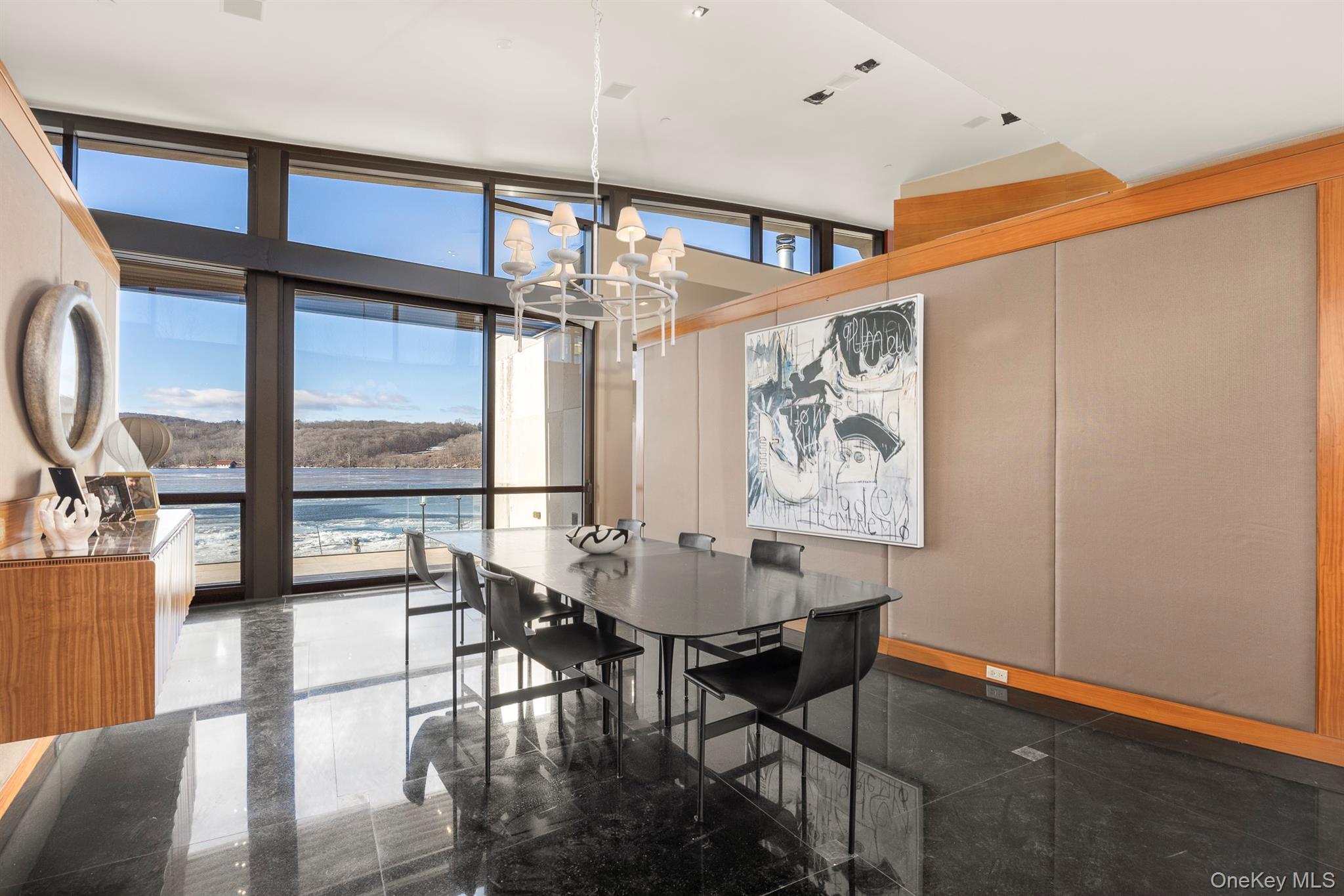 46 Ledgerock Lane Out of NYC Hyde Park, NY 12538