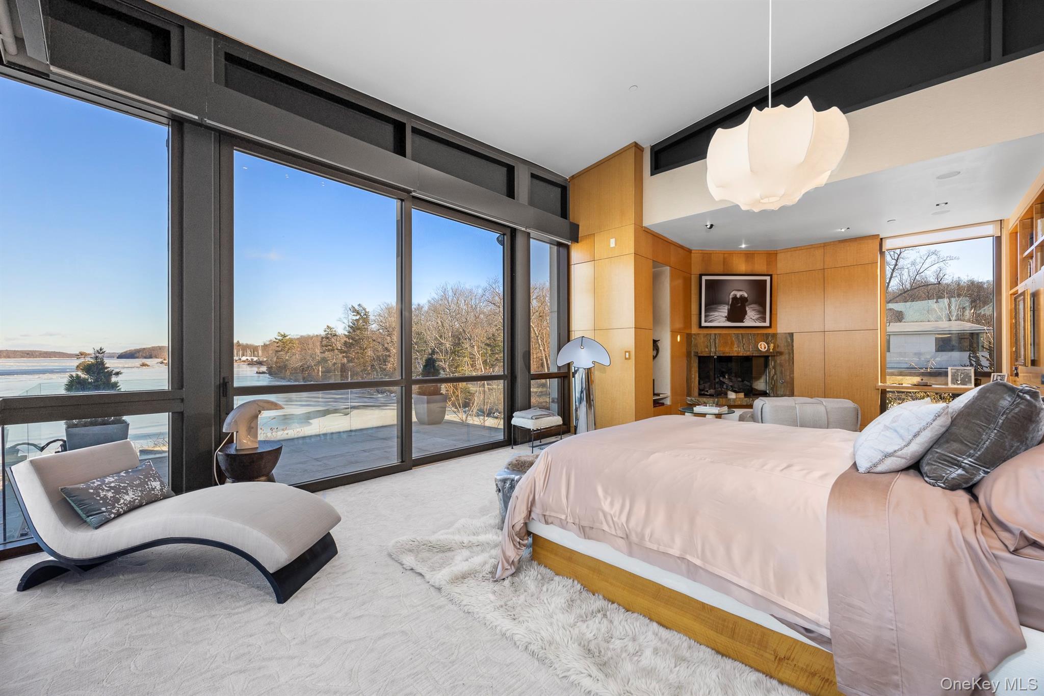 46 Ledgerock Lane Out of NYC Hyde Park, NY 12538