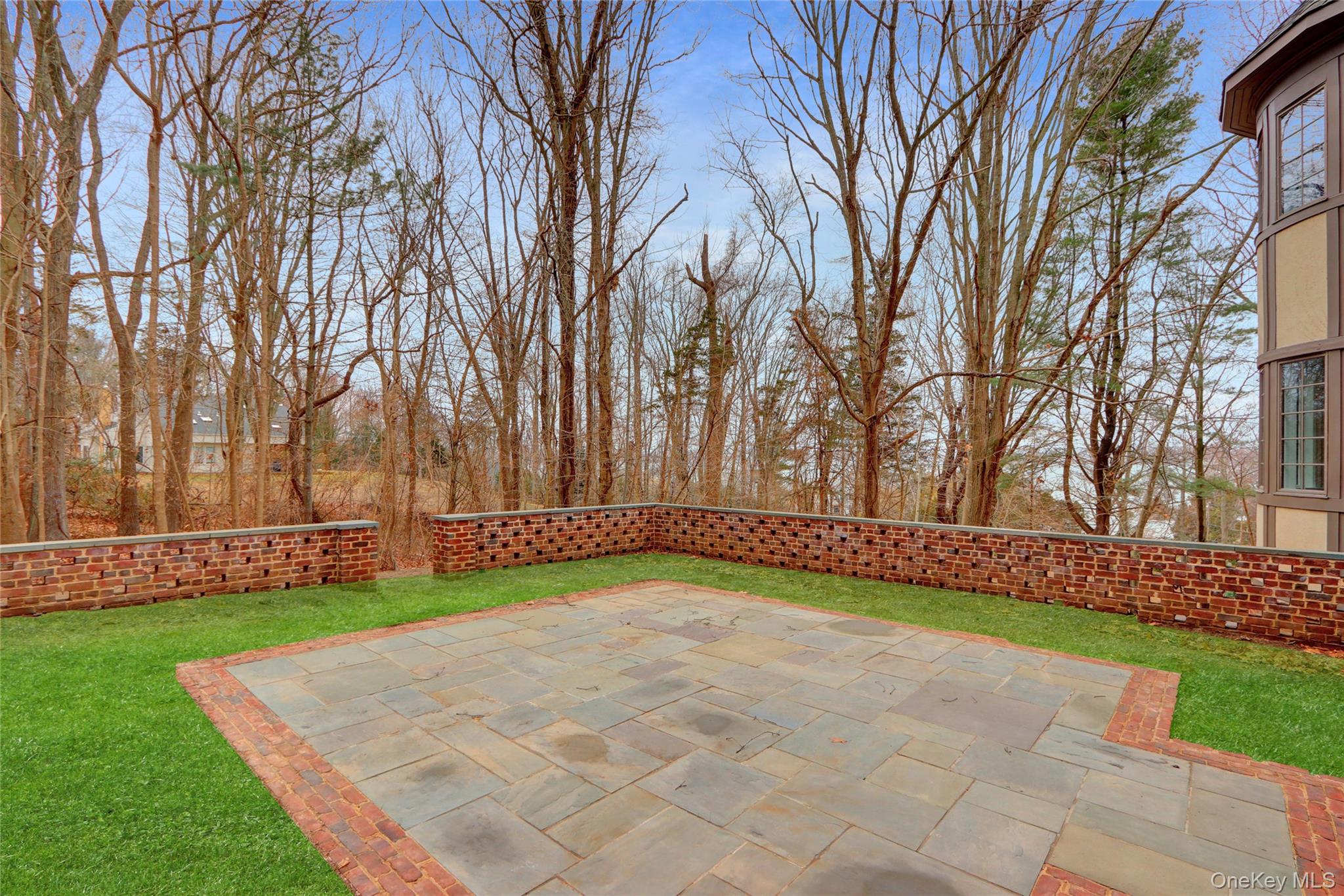 117 Centre Island Road Centre Island Centre Island, NY 11771