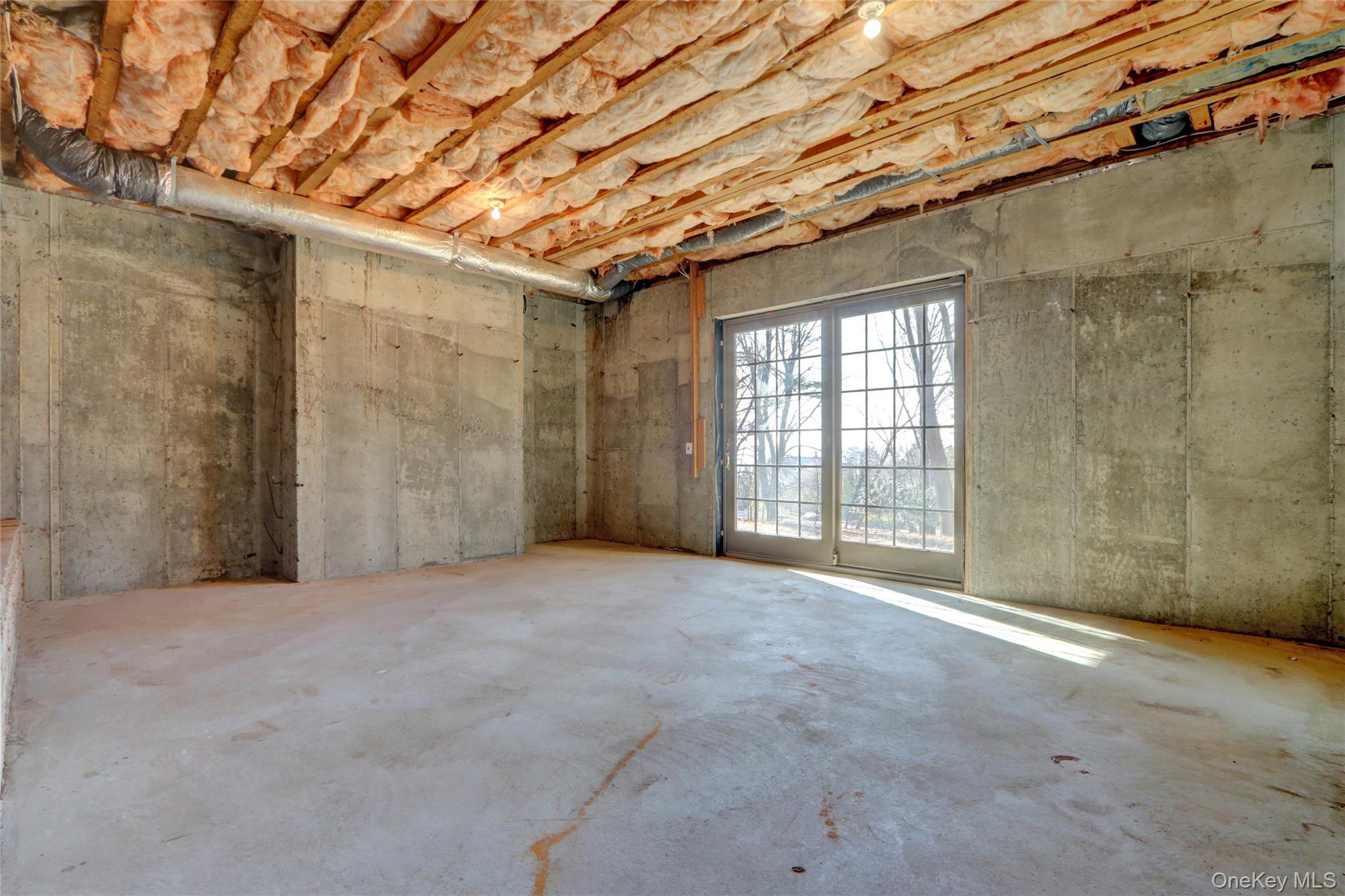 117 Centre Island Road Centre Island Centre Island, NY 11771