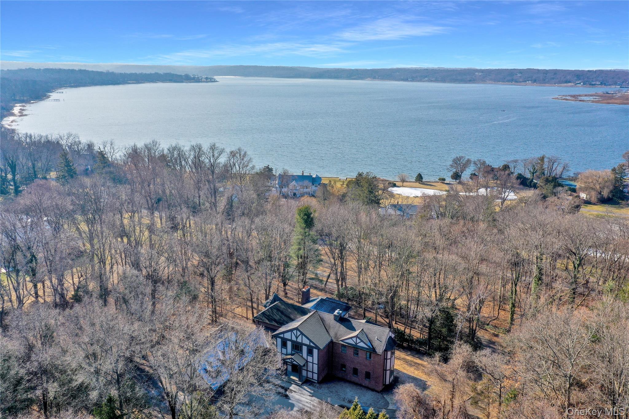 117 Centre Island Road Centre Island Centre Island, NY 11771