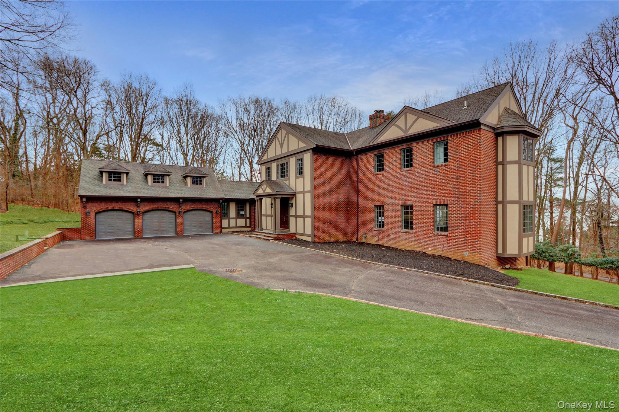 117 Centre Island Road Centre Island Centre Island, NY 11771