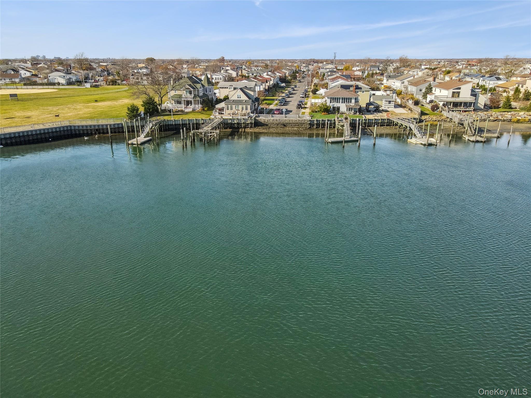 255 Delaware Avenue Island Park Island Park, NY 11558