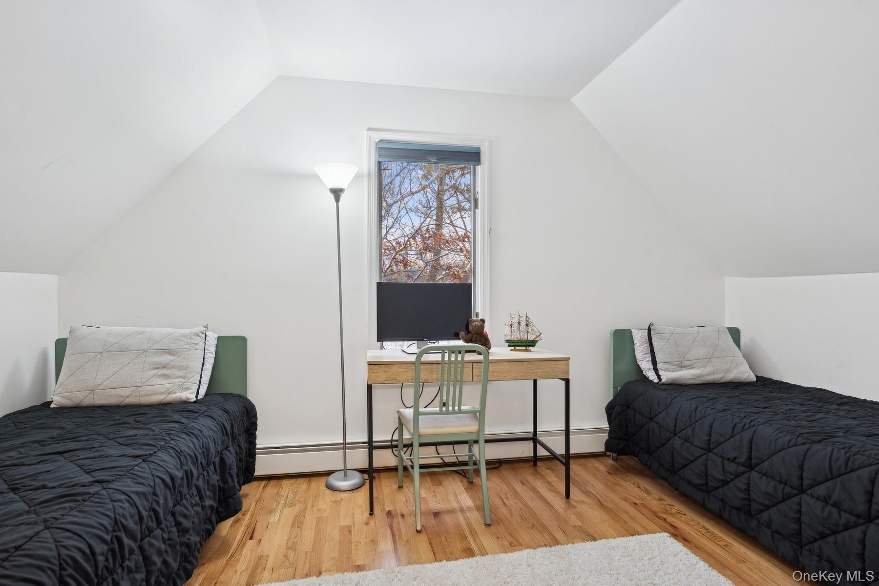 12 Hildreth Road Hampton Bays Hampton Bays, NY 11946