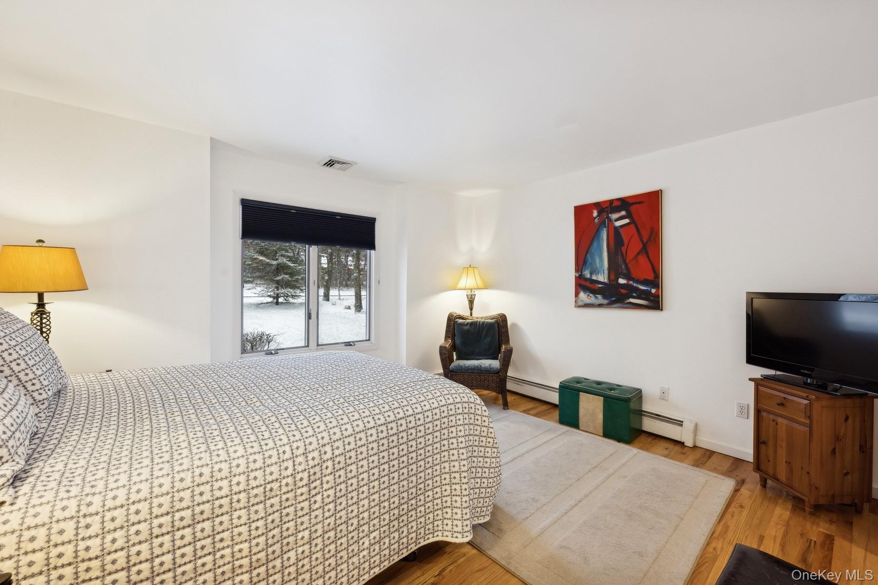 12 Hildreth Road Hampton Bays Hampton Bays, NY 11946