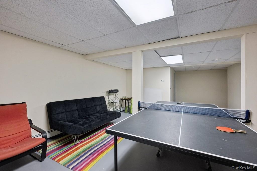 12 Hildreth Road Hampton Bays Hampton Bays, NY 11946