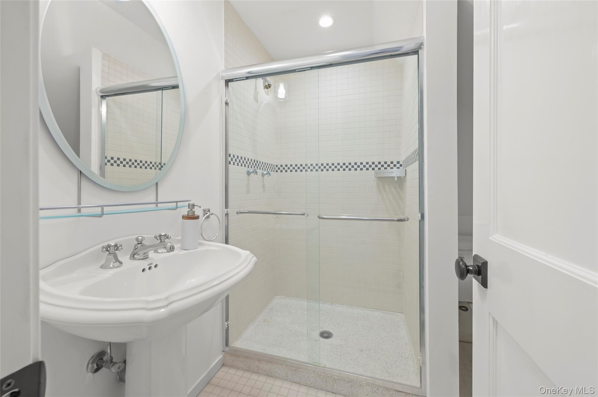 245 Oneck Lane Westhampton Beach Westhampton Beach, NY 11978