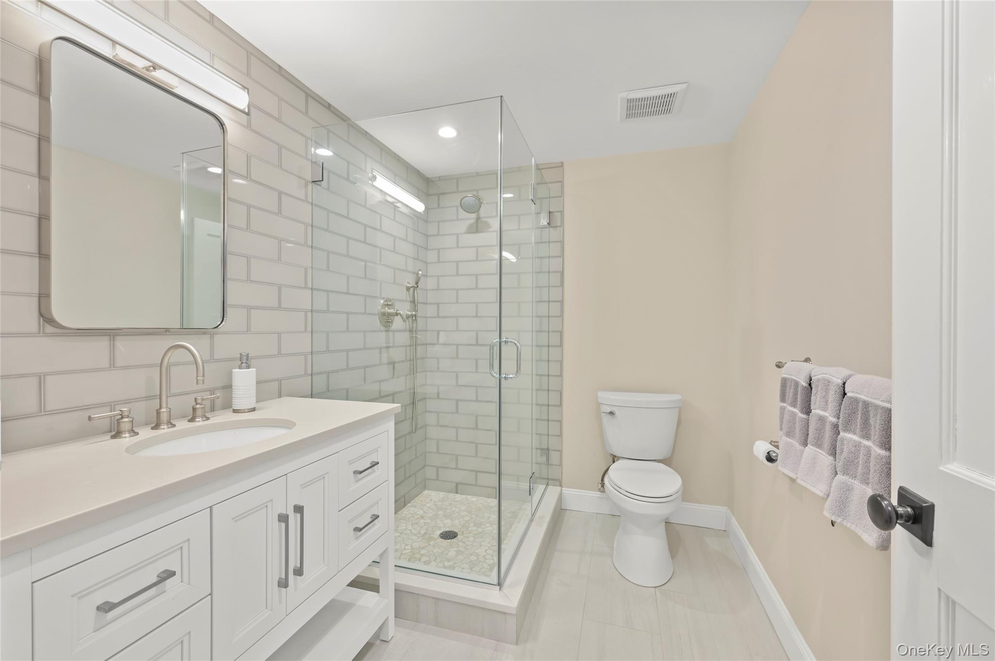 245 Oneck Lane Westhampton Beach Westhampton Beach, NY 11978