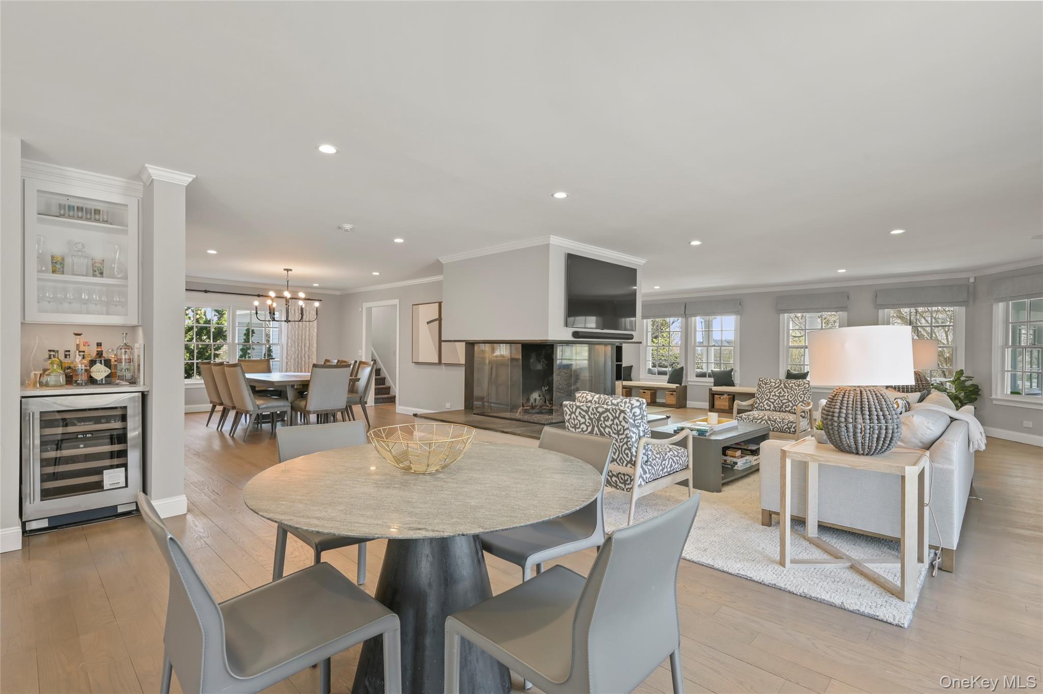 245 Oneck Lane Westhampton Beach Westhampton Beach, NY 11978