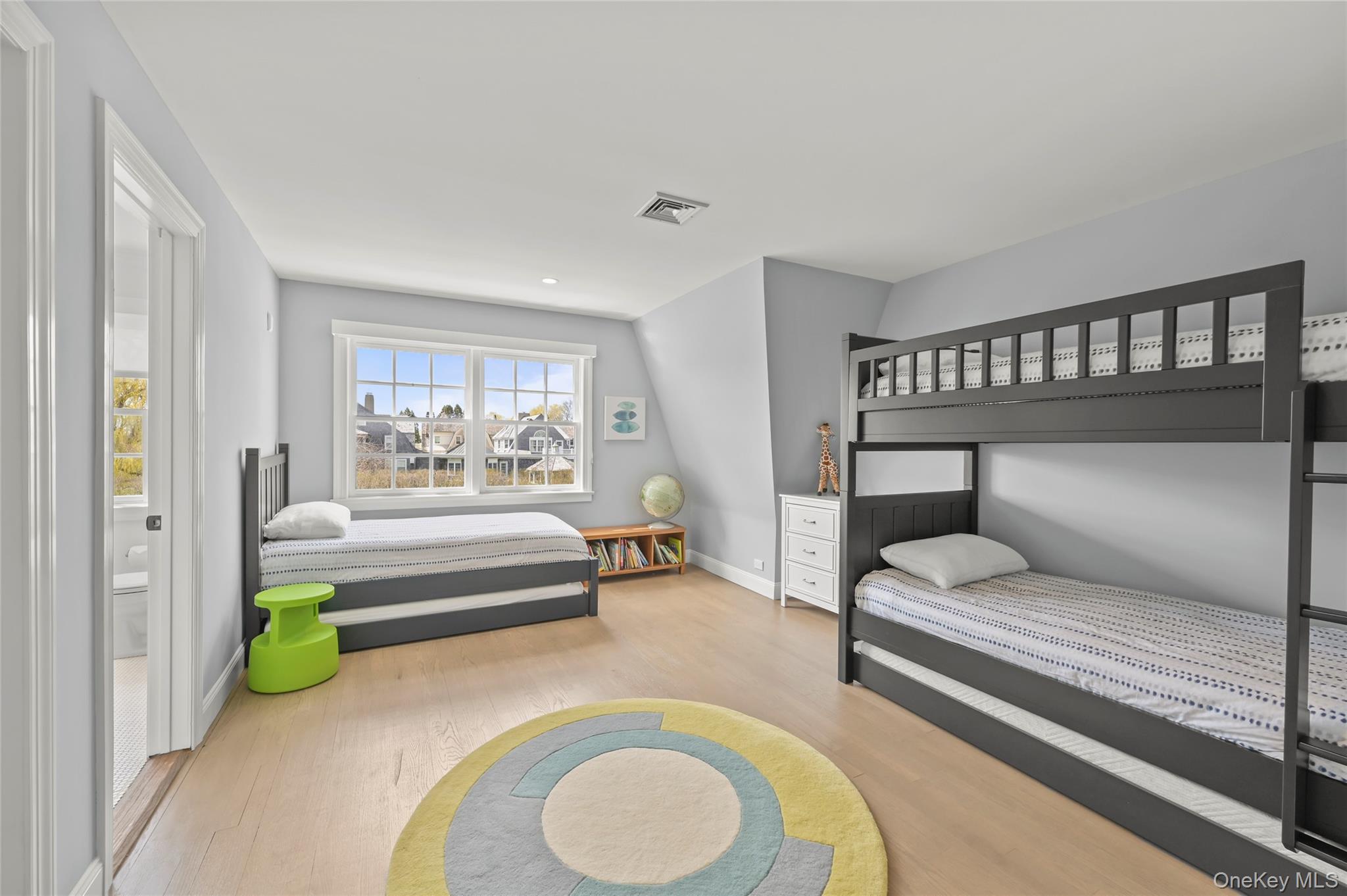 245 Oneck Lane Westhampton Beach Westhampton Beach, NY 11978