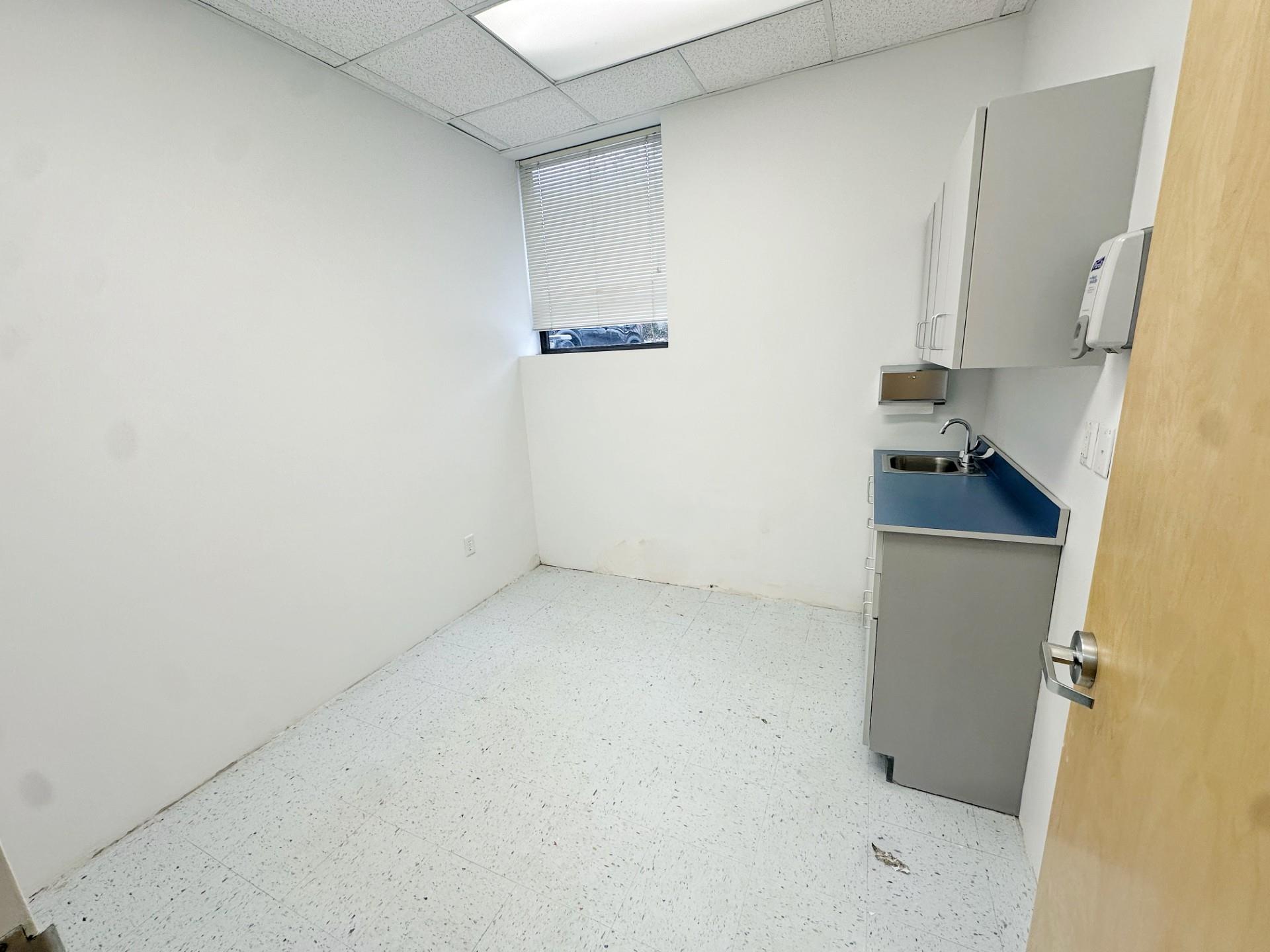 531 Central Park Avenue 102 Scarsdale Scarsdale, NY 10583